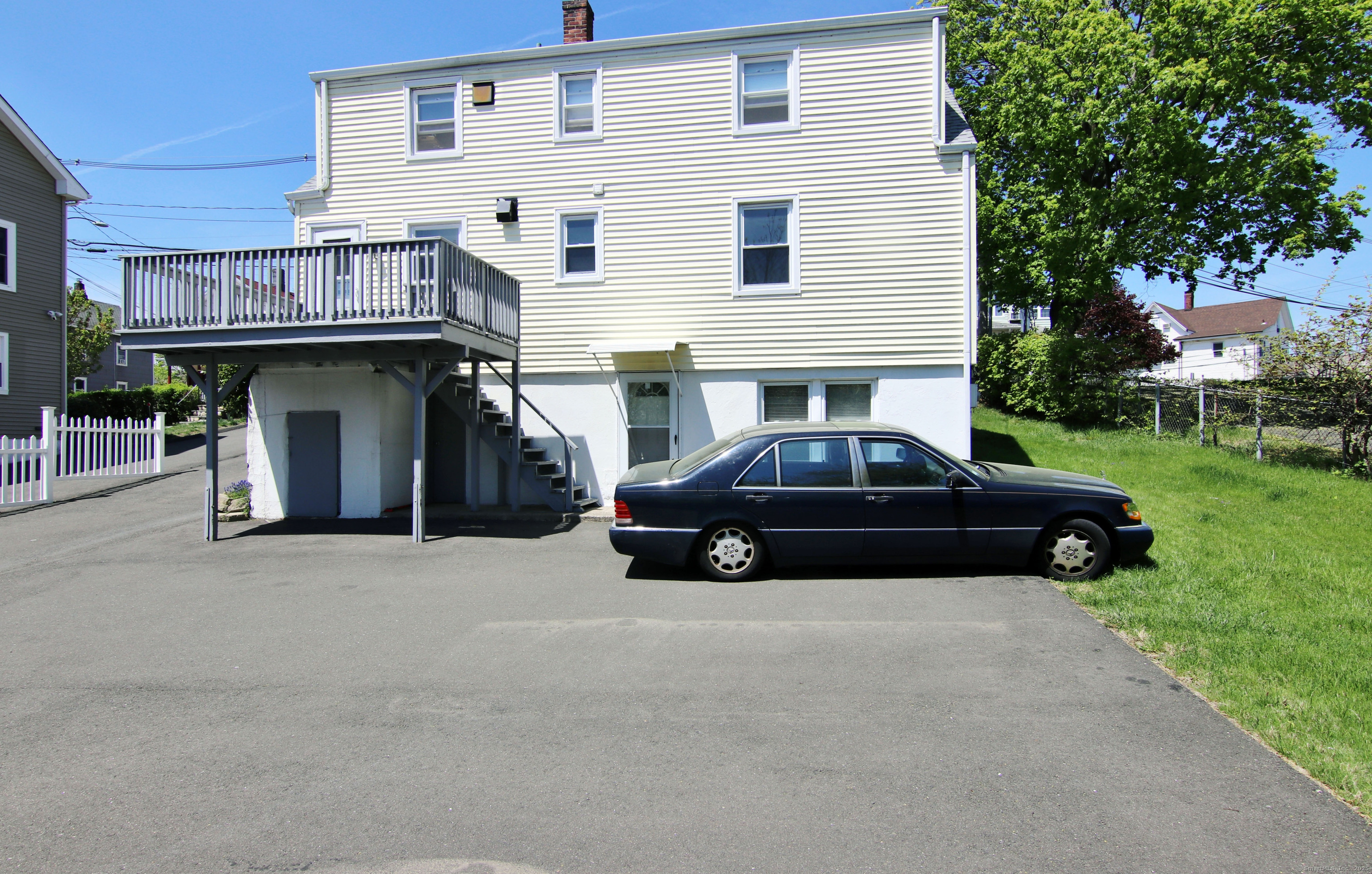 261 East Avenue #1