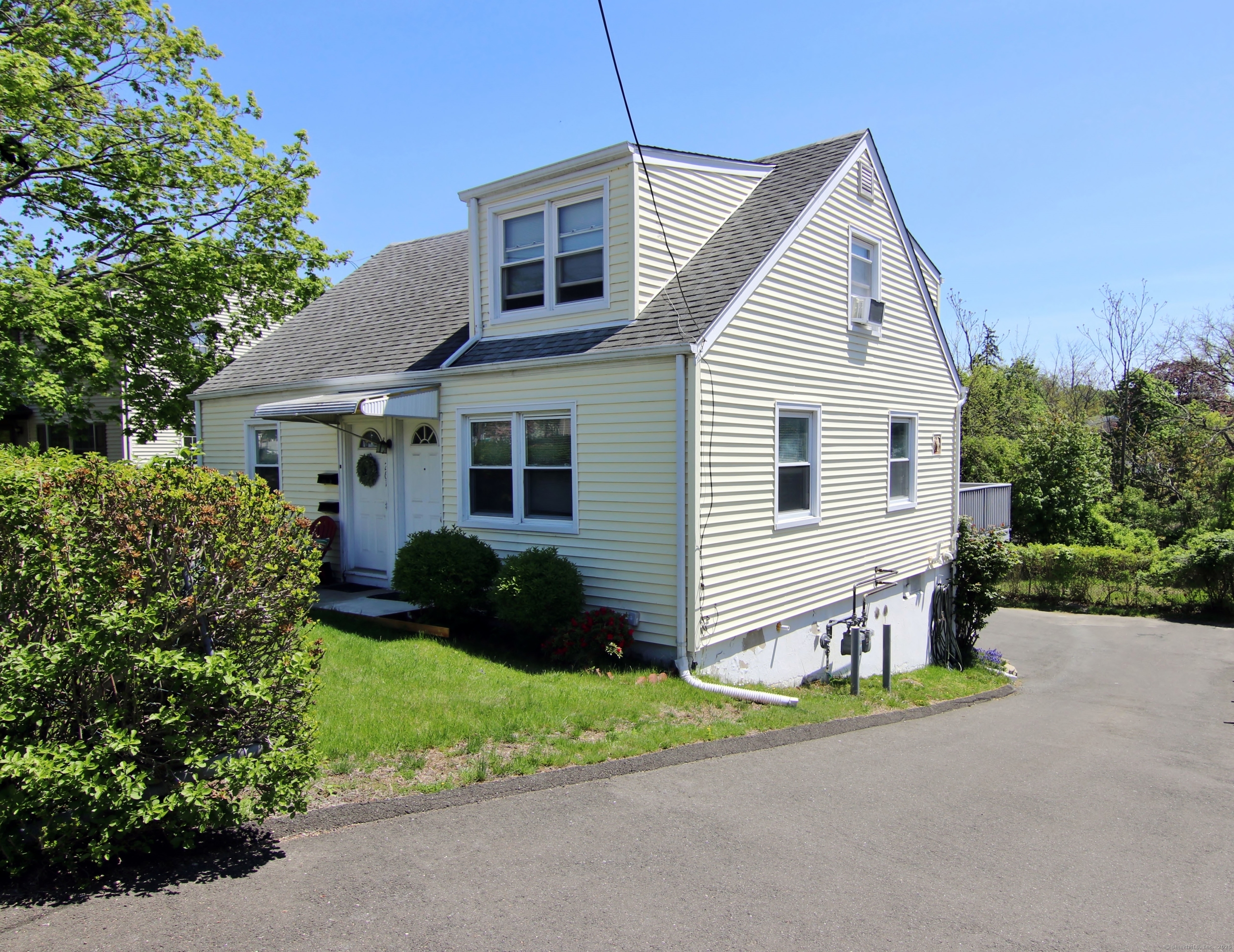 261 East Avenue #1