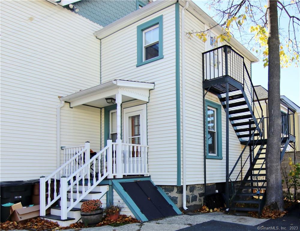 11 Dolsen Place 2ND F