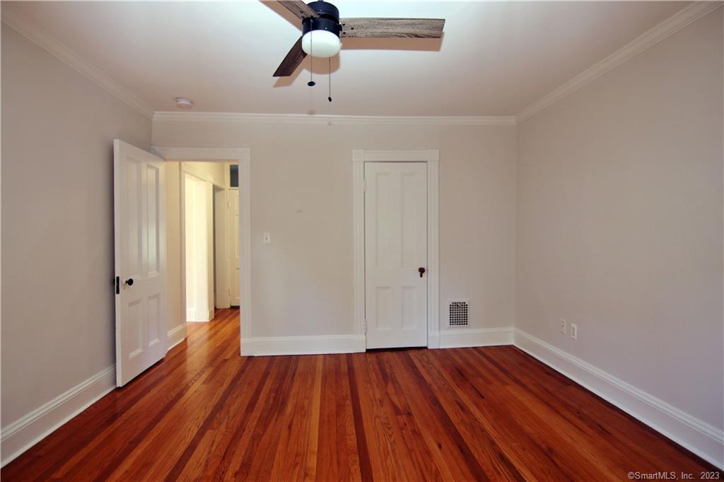 11 Dolsen Place 2ND F