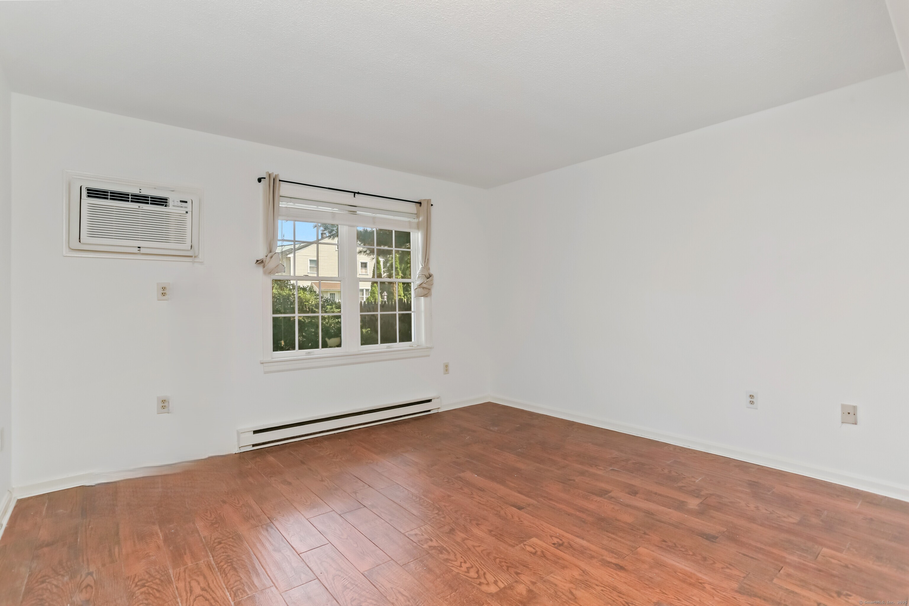 256 Washington Boulevard 1