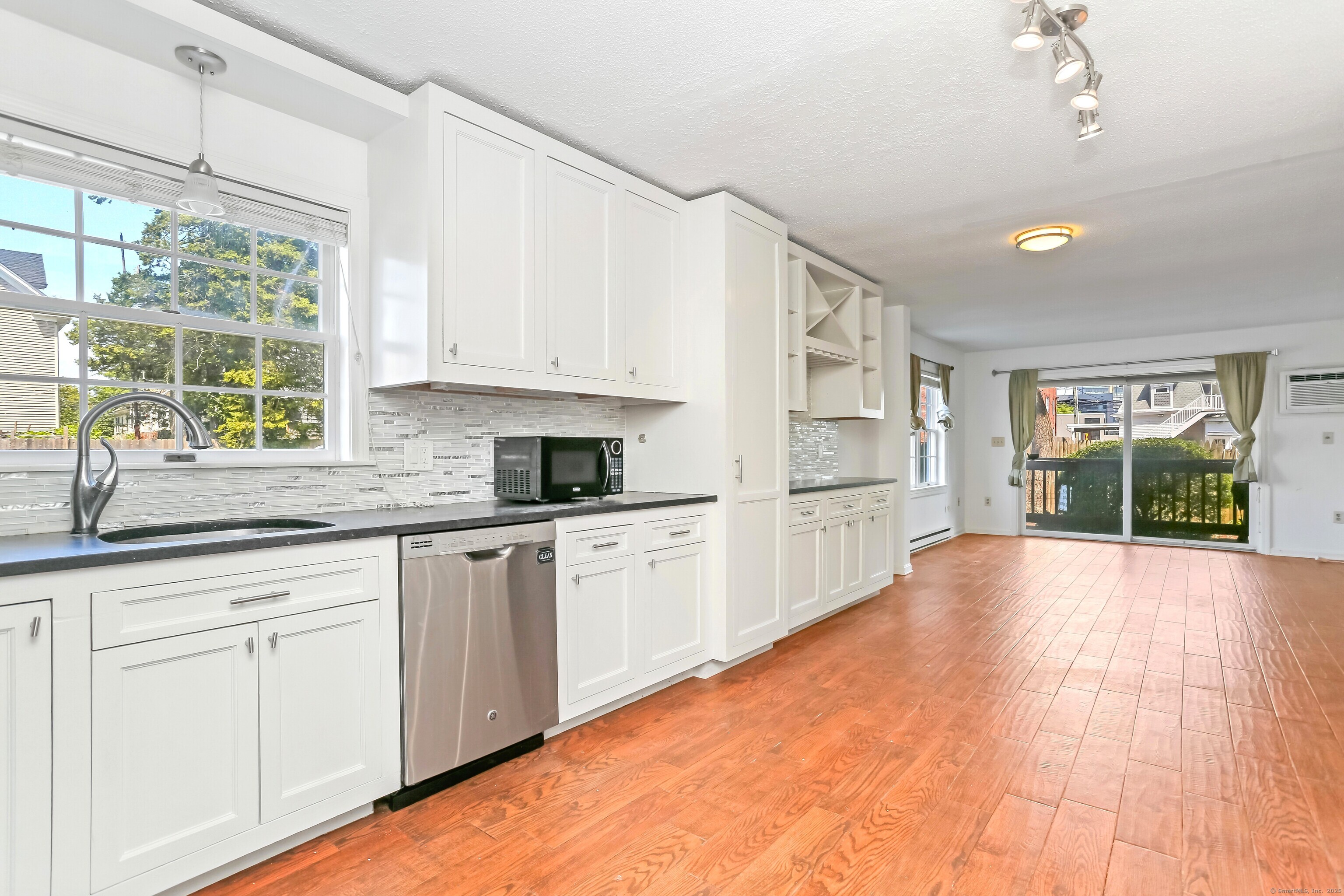 256 Washington Boulevard 1