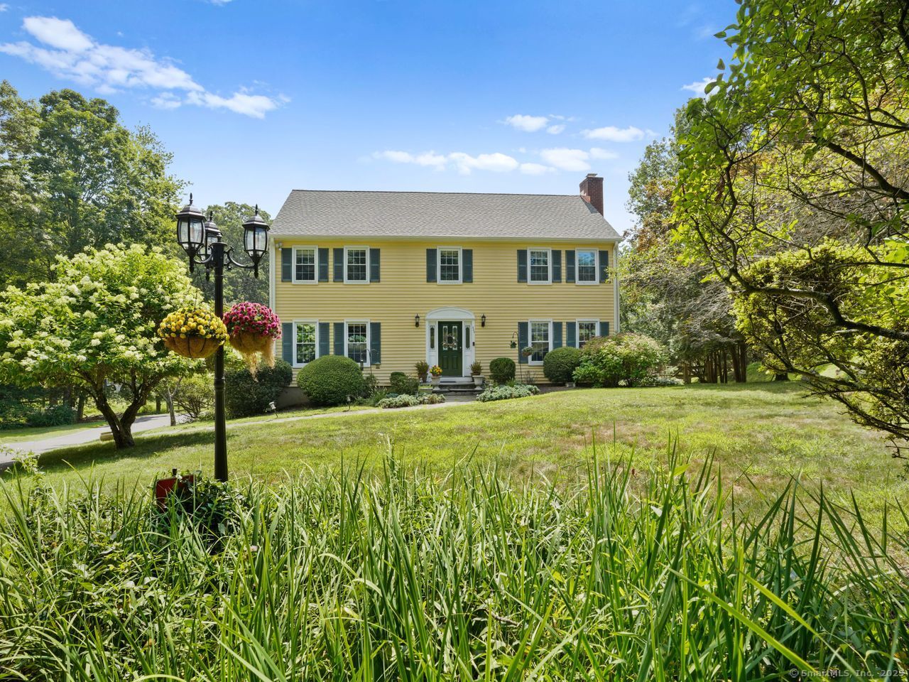 239 East Hunting Ridge Road