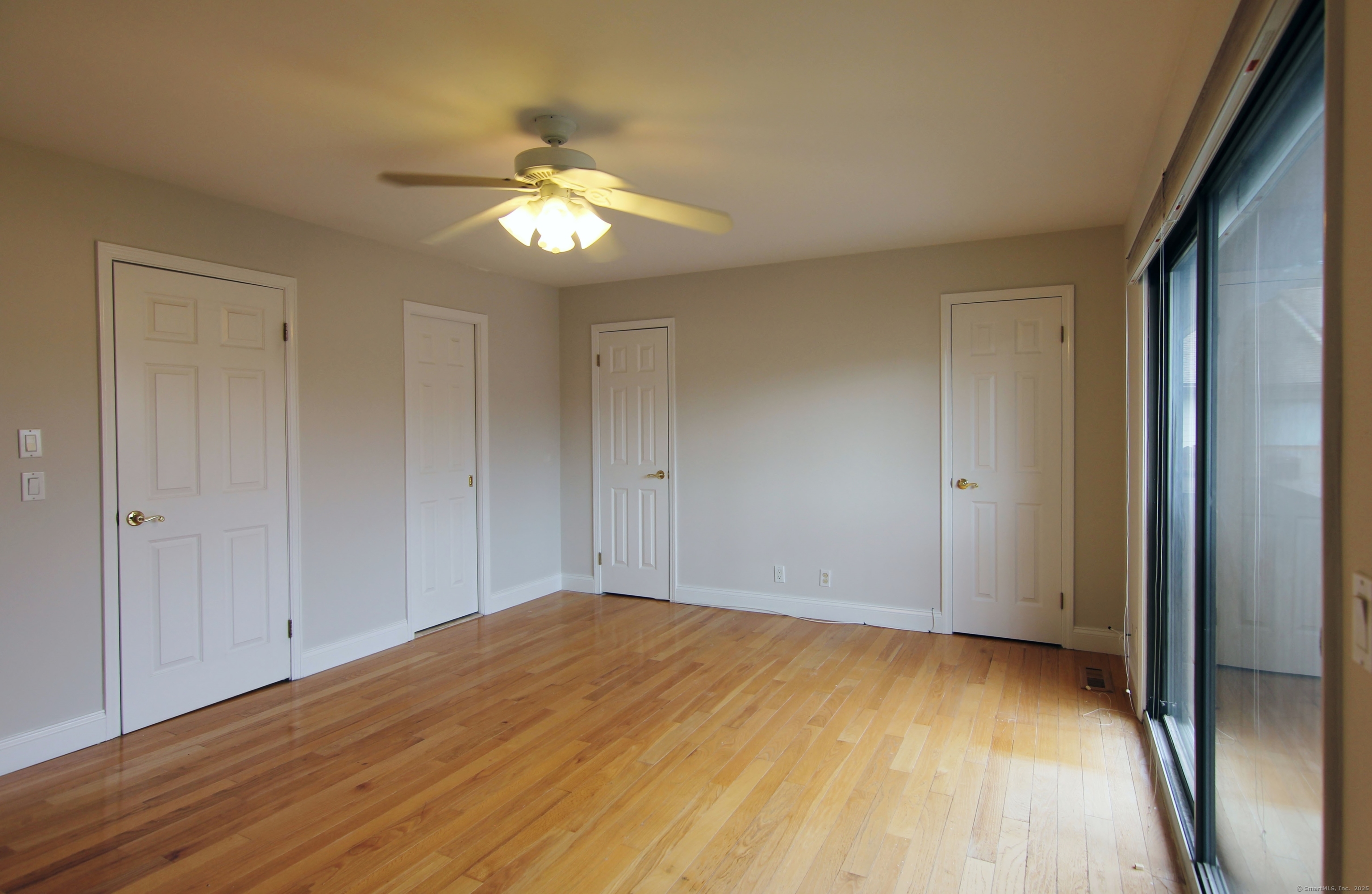 237 Strawberry Hill Avenue APT 9