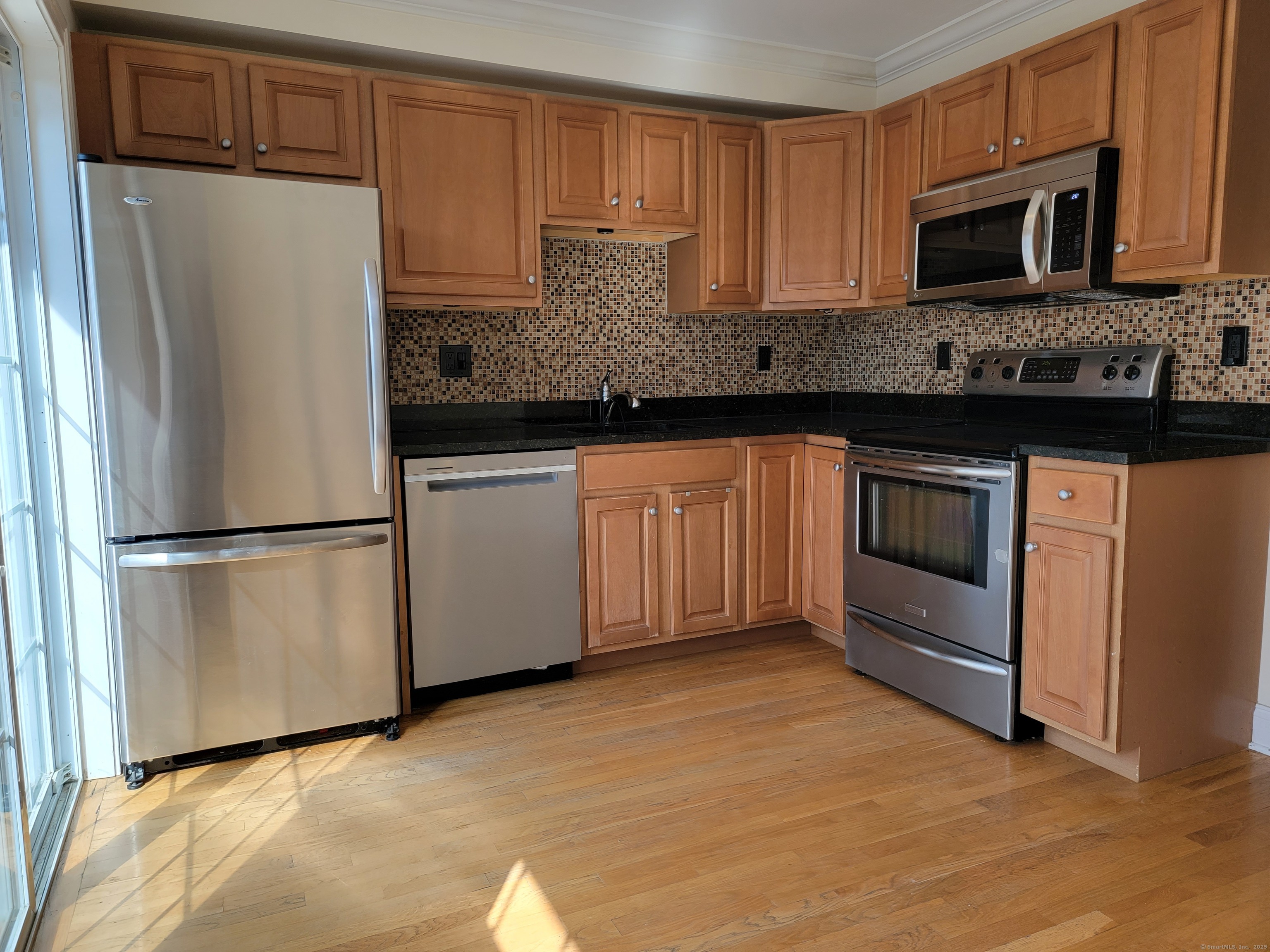 85 Camp Avenue APT 2C