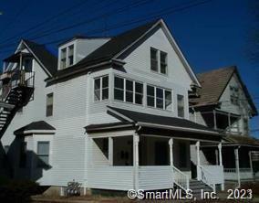 1944 Bedford Street 3