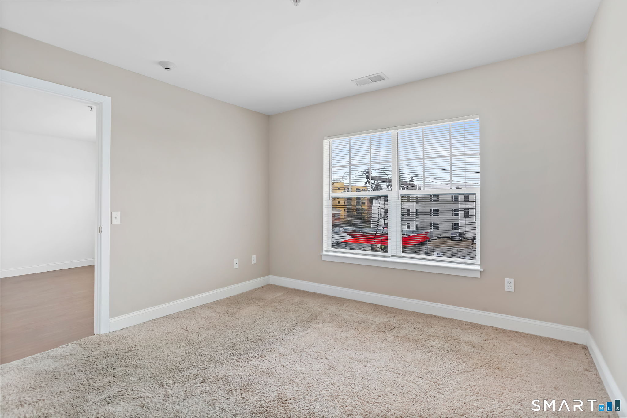947 Hope Street 402