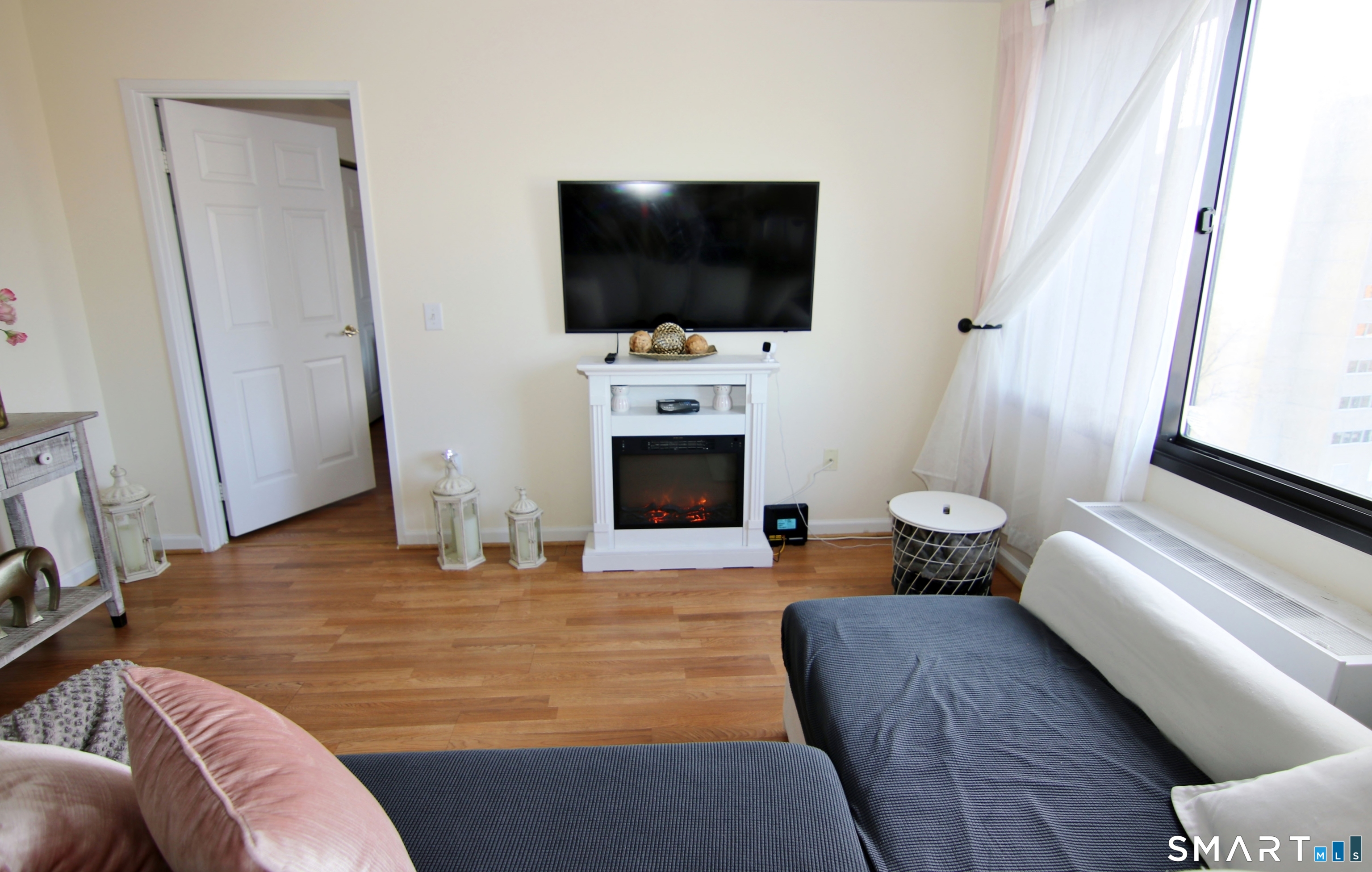 300 Broad Street 603