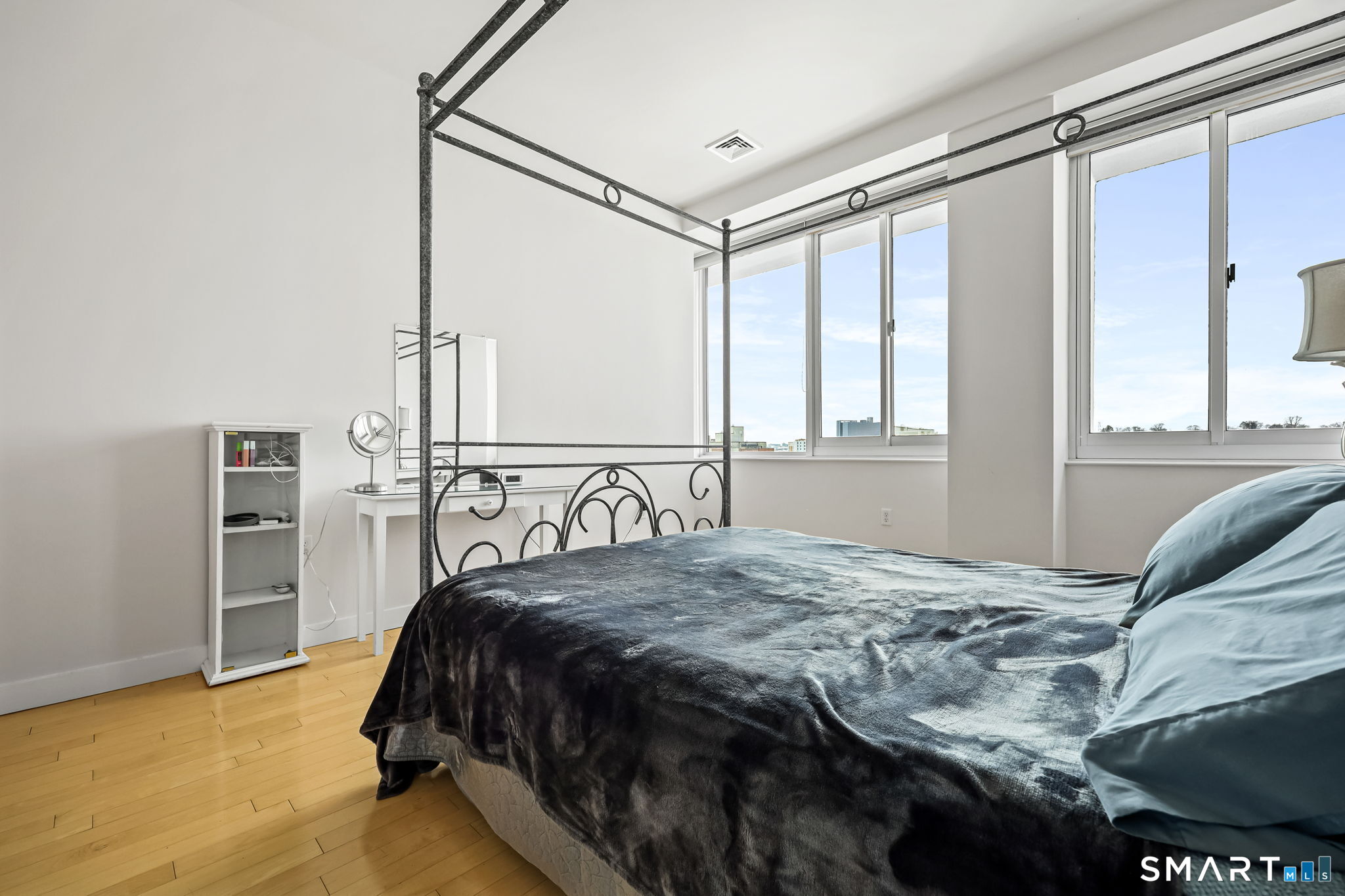 1515 Summer Street 601