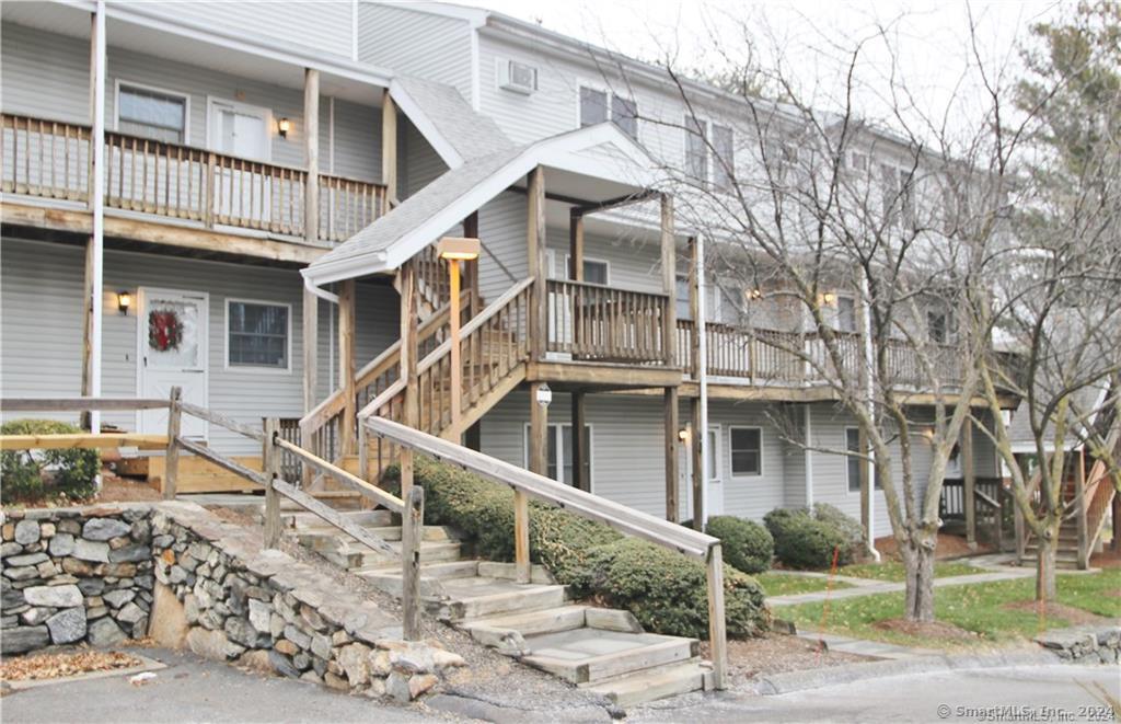 256 Washington Boulevard 9