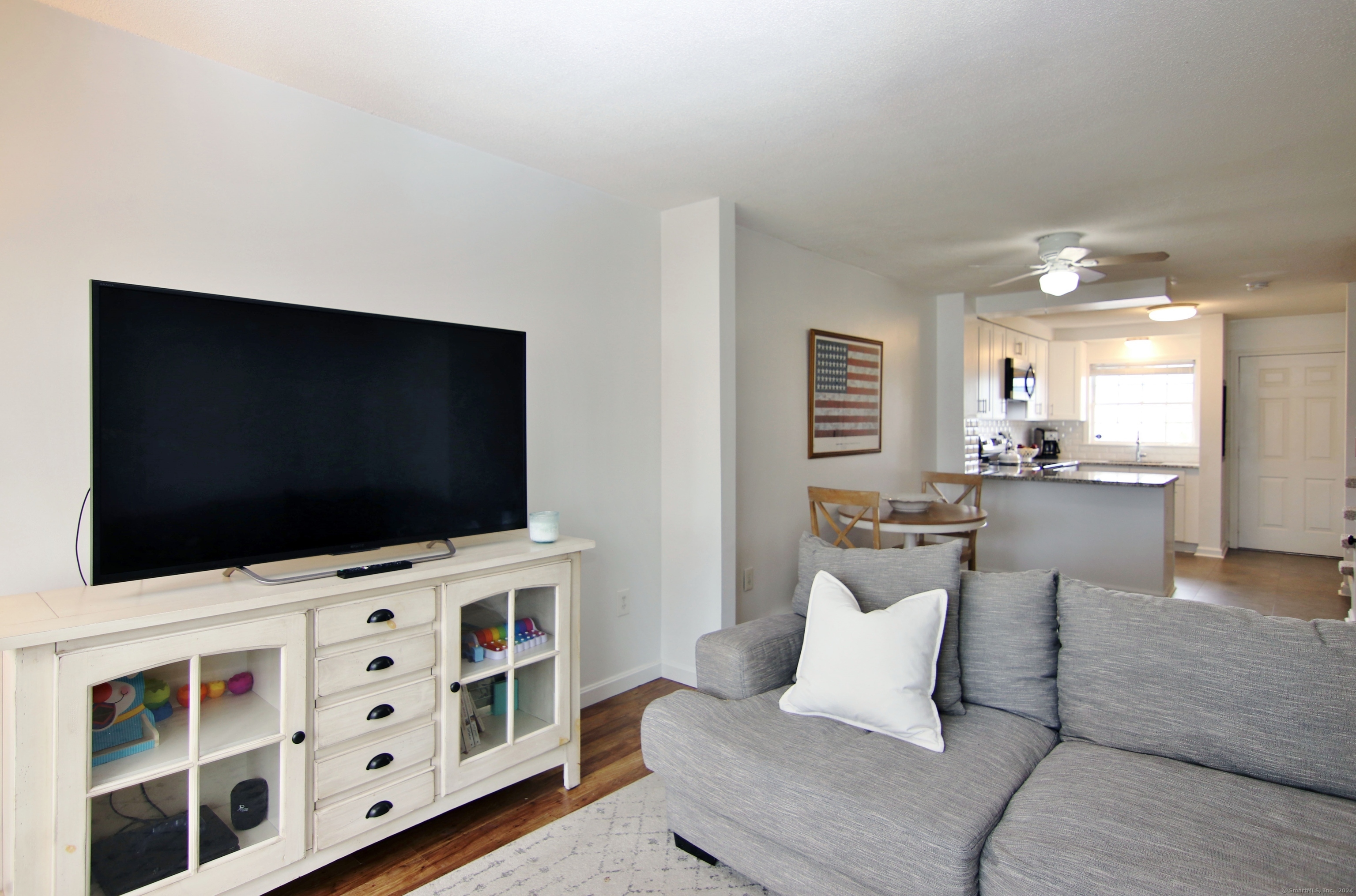 256 Washington Boulevard 9