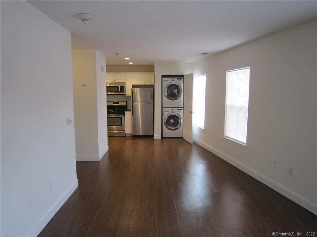 947 Hope Street 305