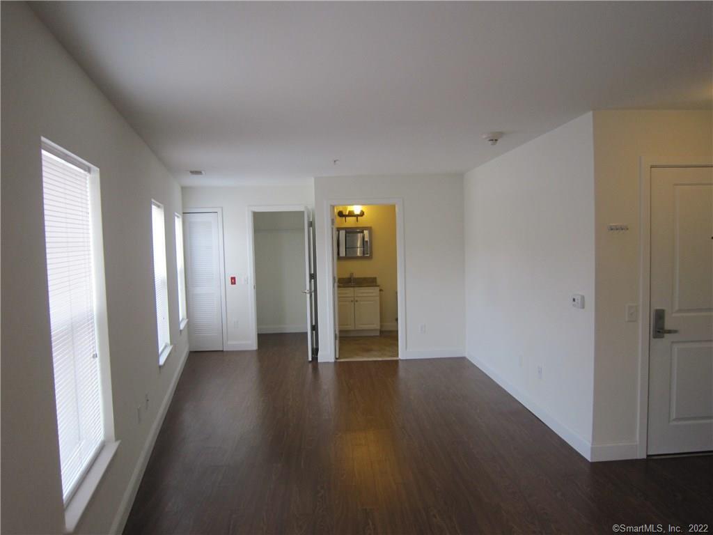 947 Hope Street 305