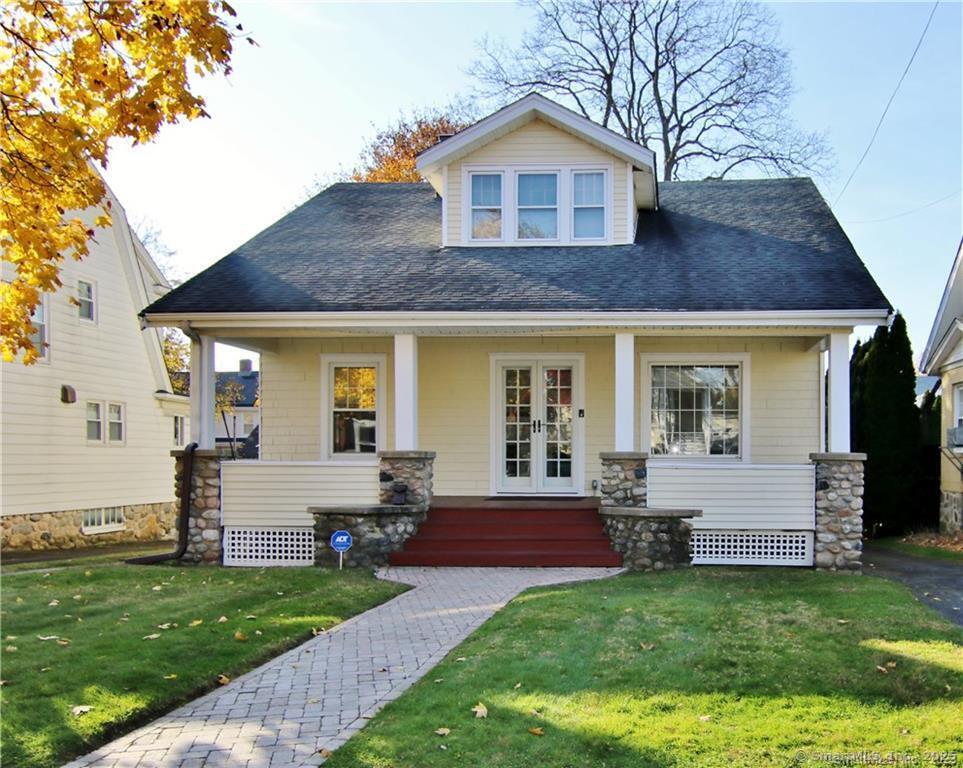 30 Saint George Avenue