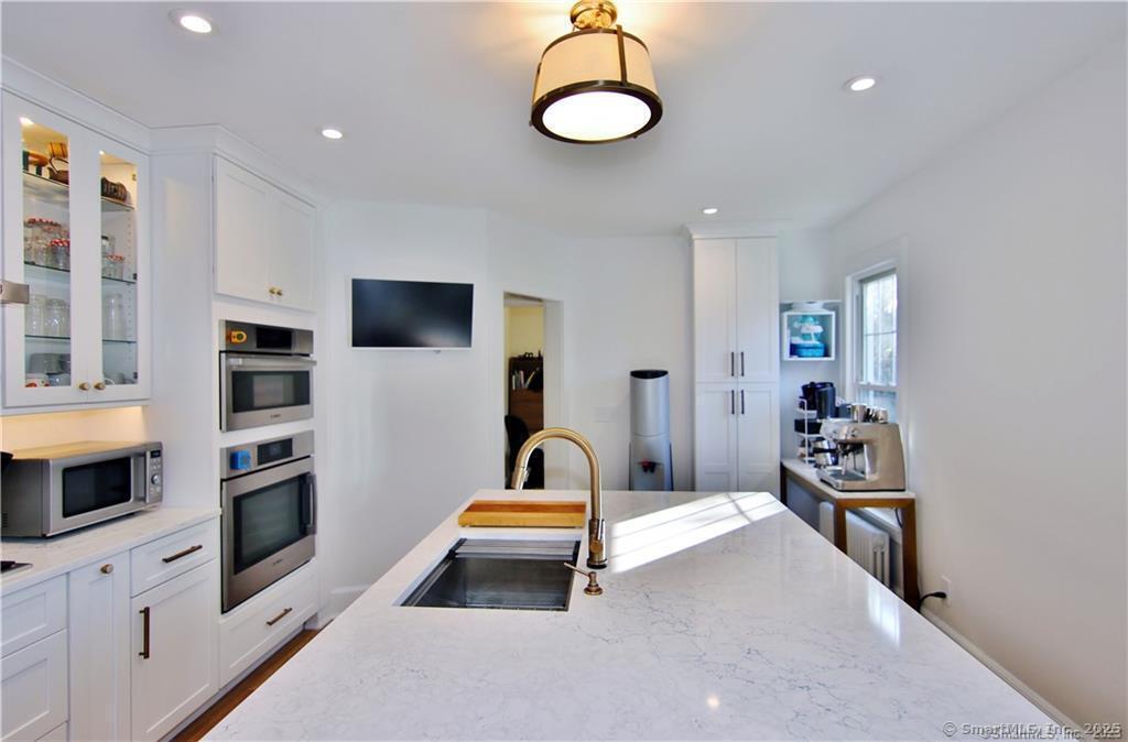 30 Saint George Avenue