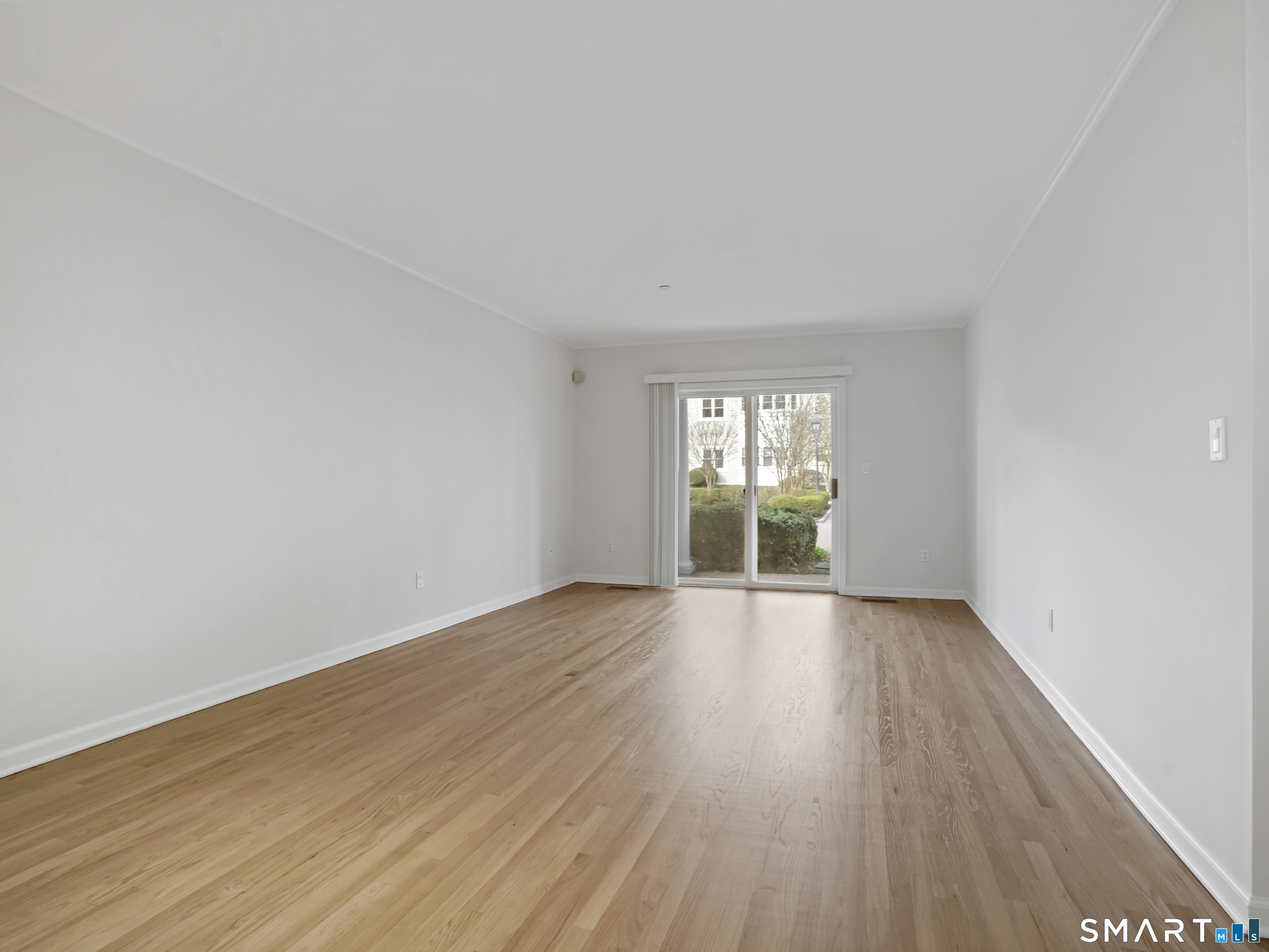 51 Forest Avenue 23
