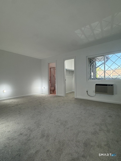 54 Hope Street S