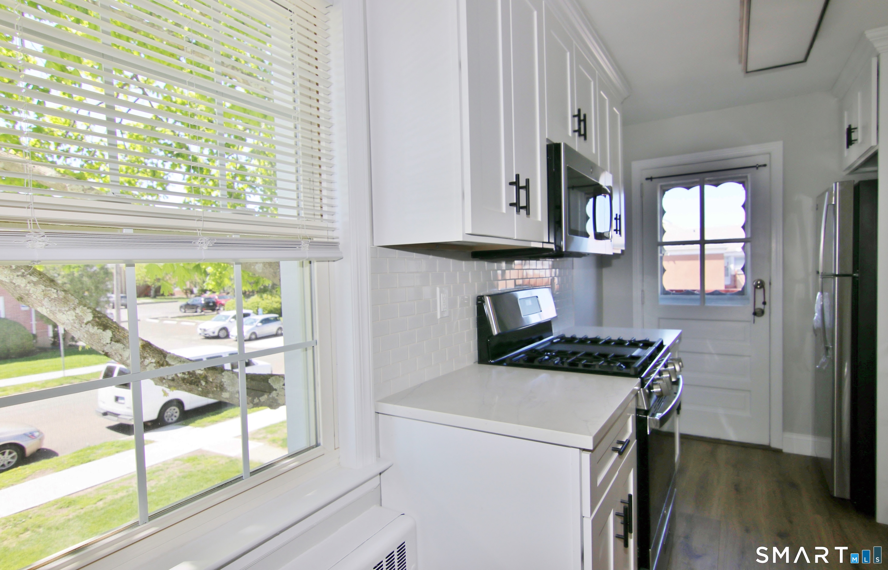 6 Revere Drive 3