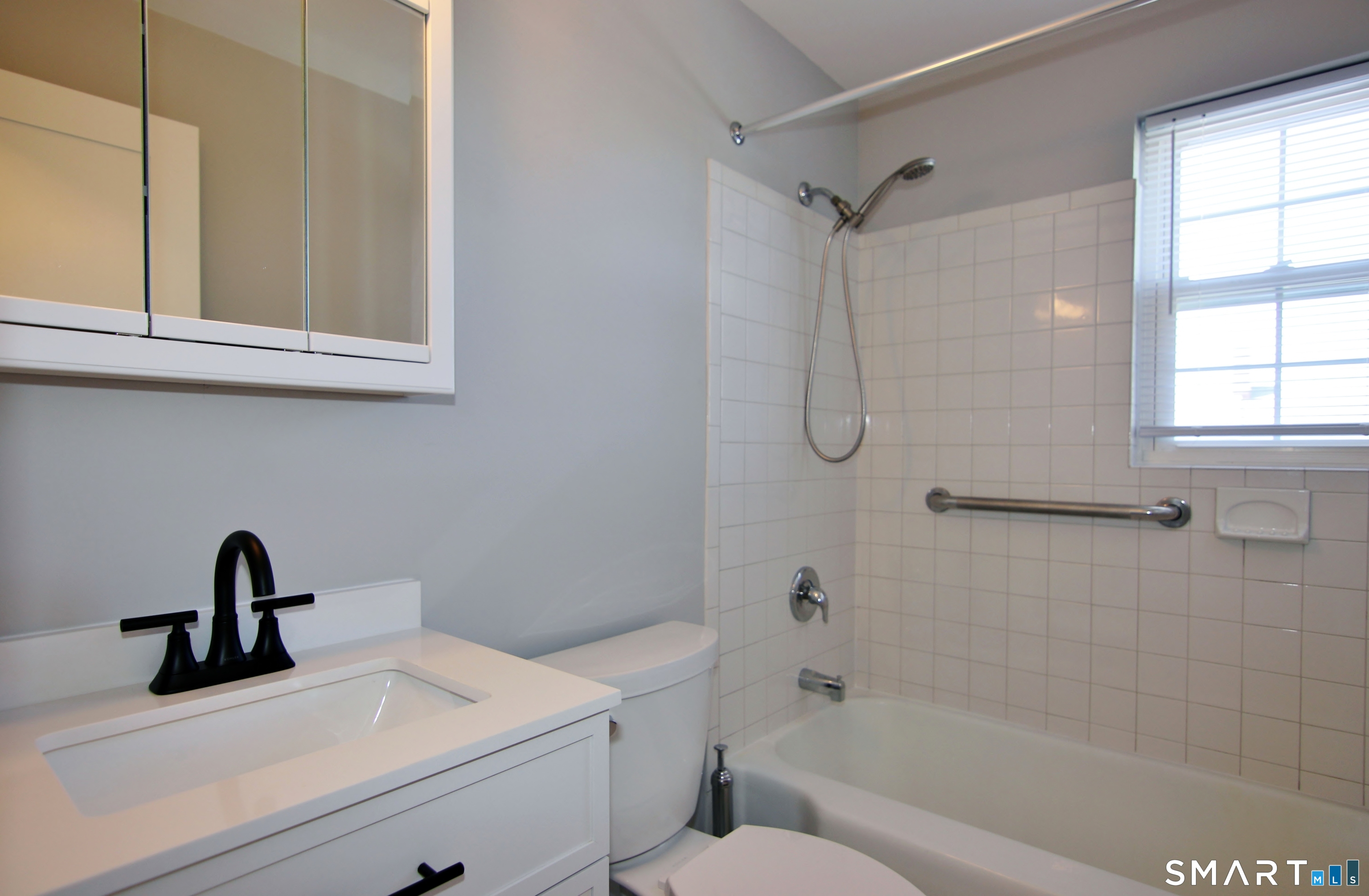 6 Revere Drive 3