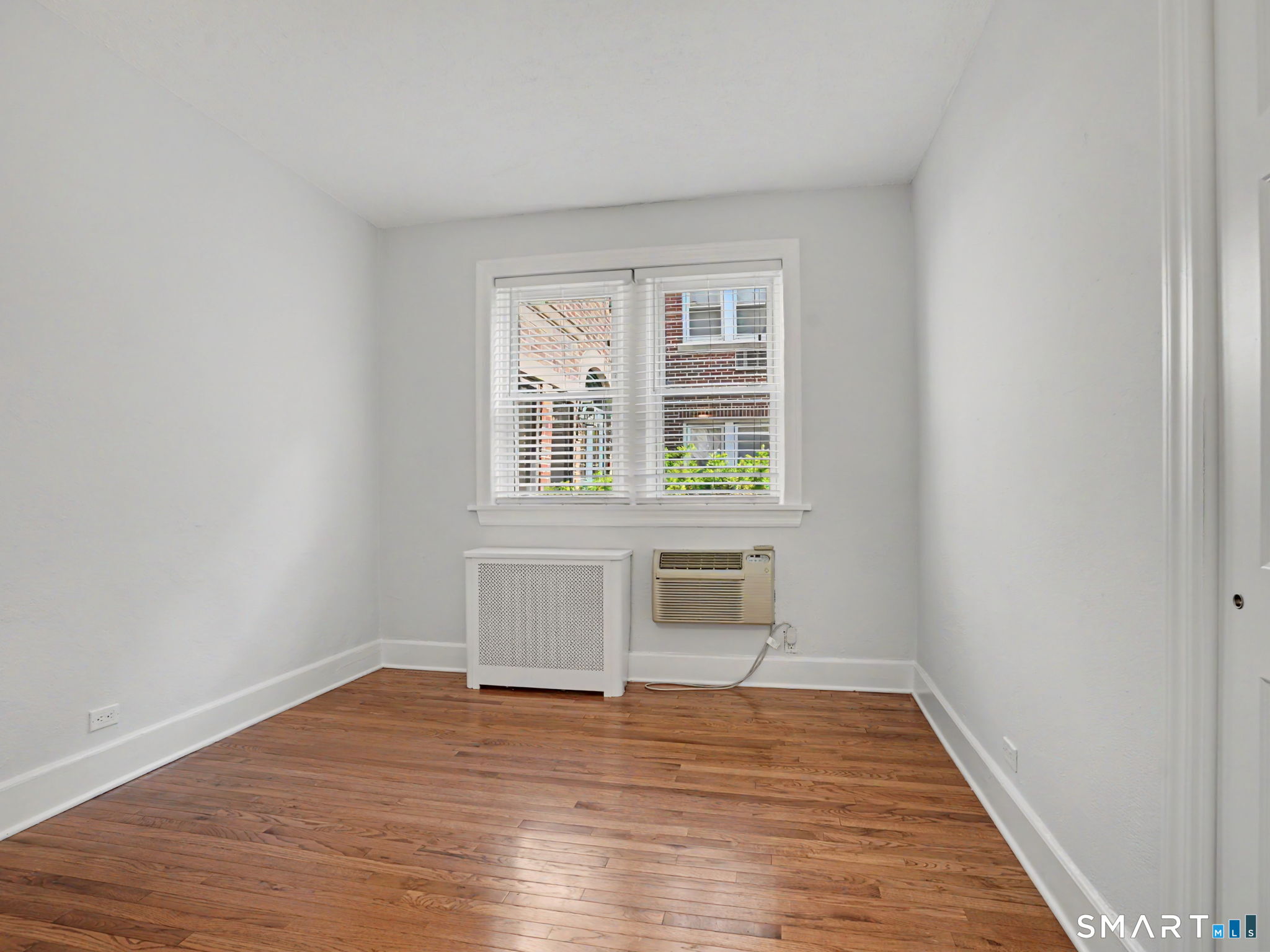77 Glenbrook Road 101