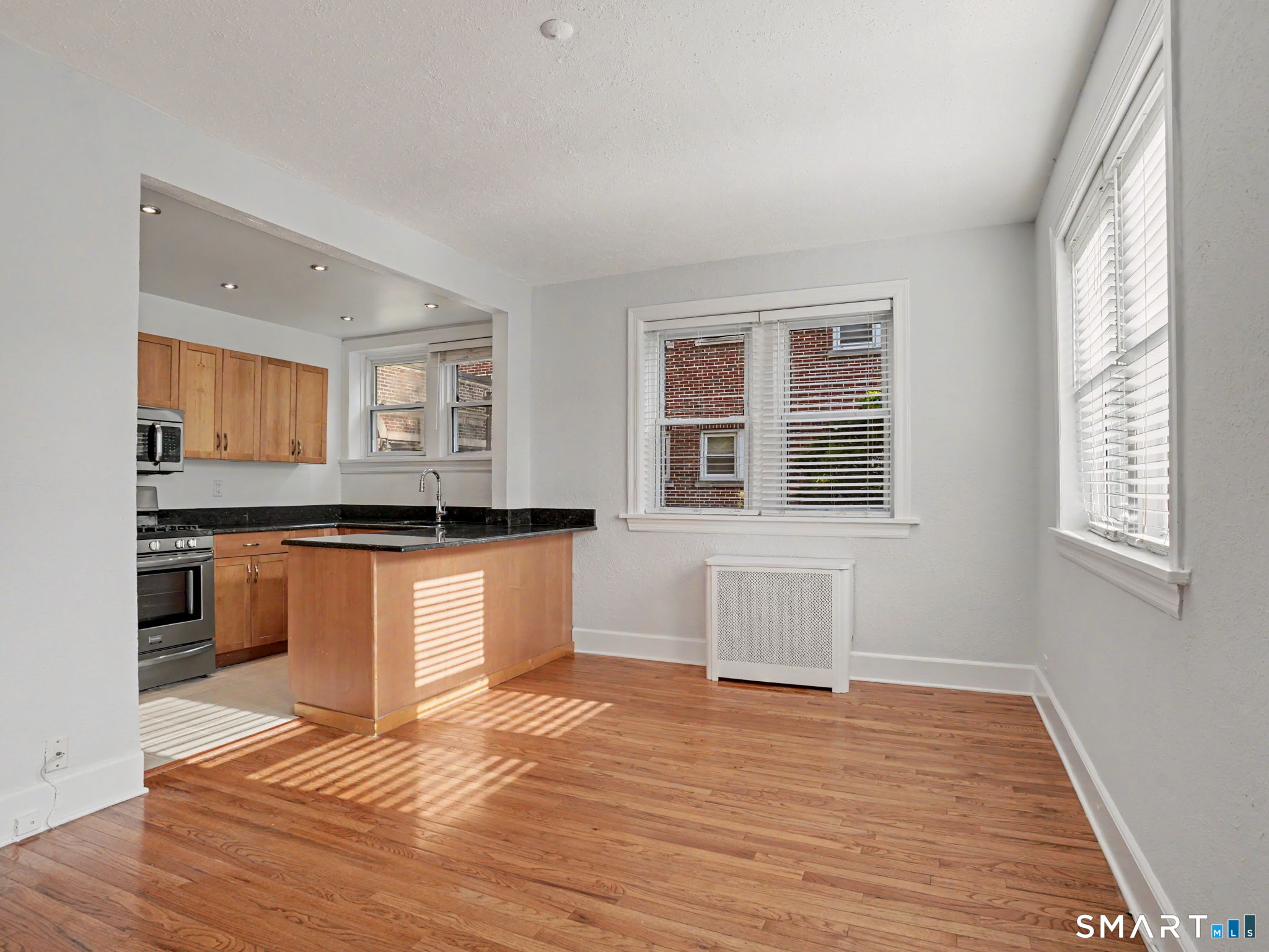 77 Glenbrook Road 101