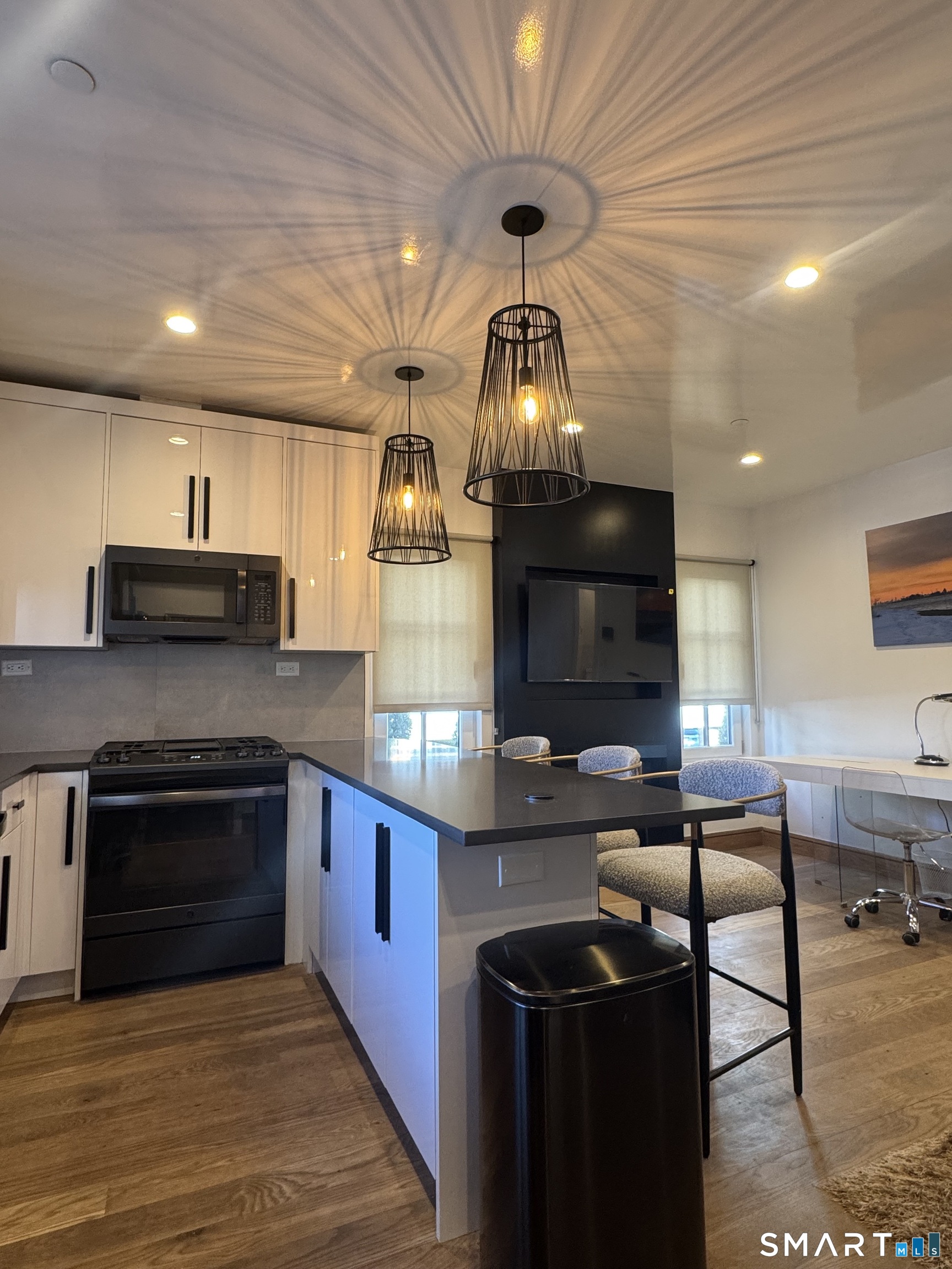 930 Cove Road 2