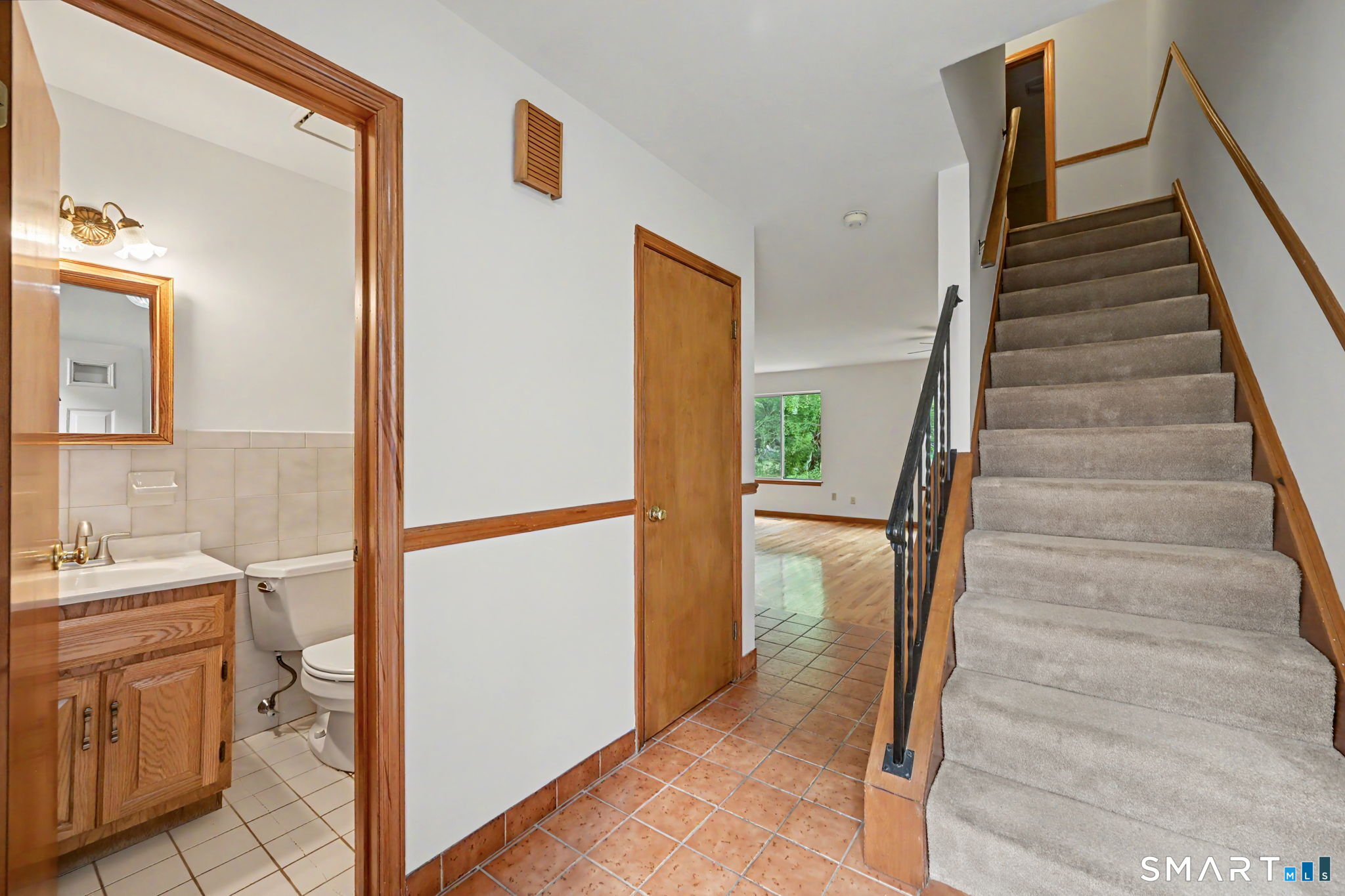83 Columbus Place A