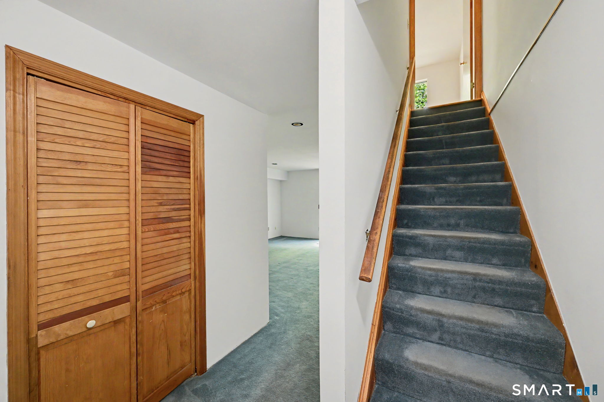 83 Columbus Place A