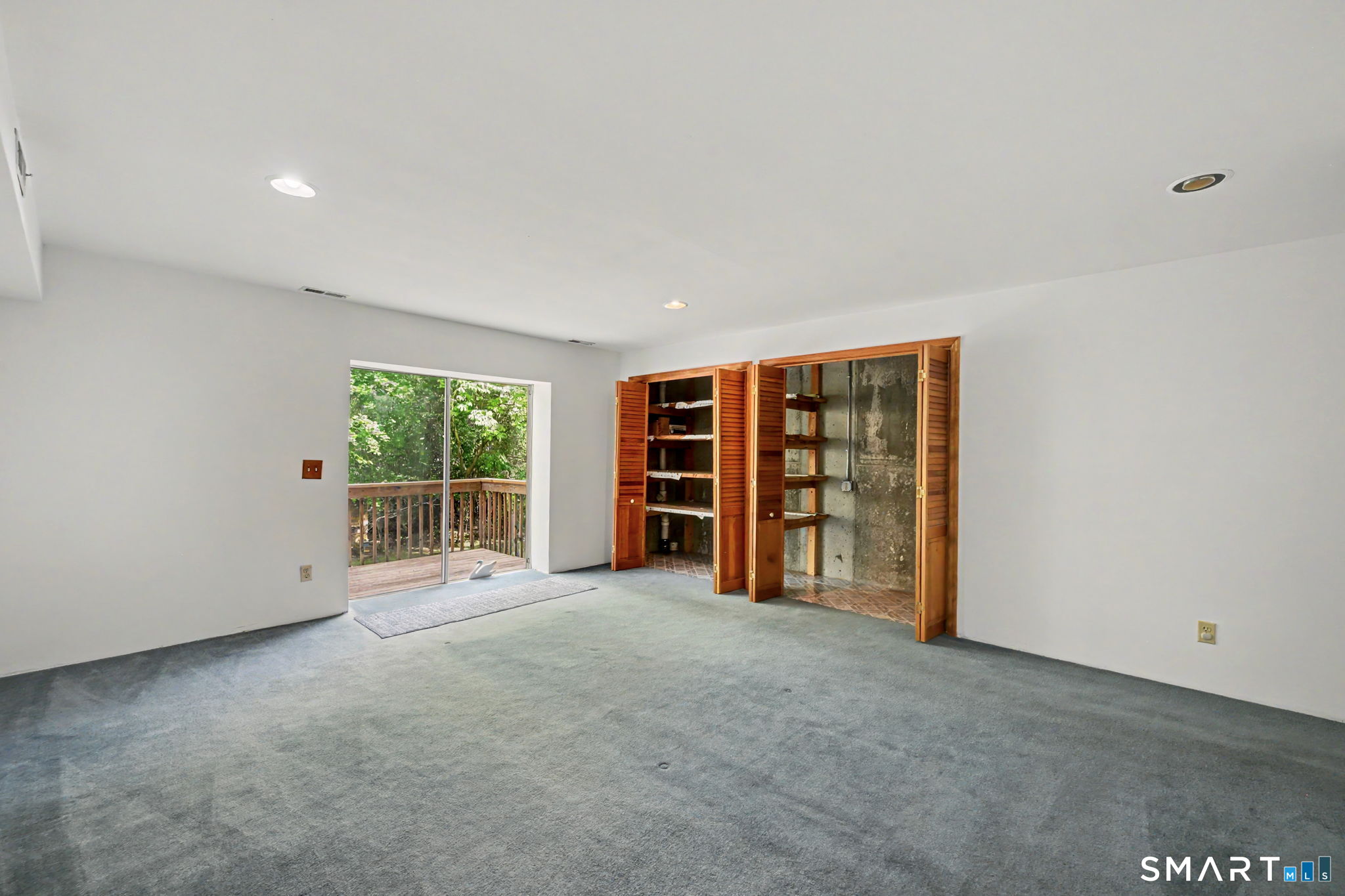 83 Columbus Place A