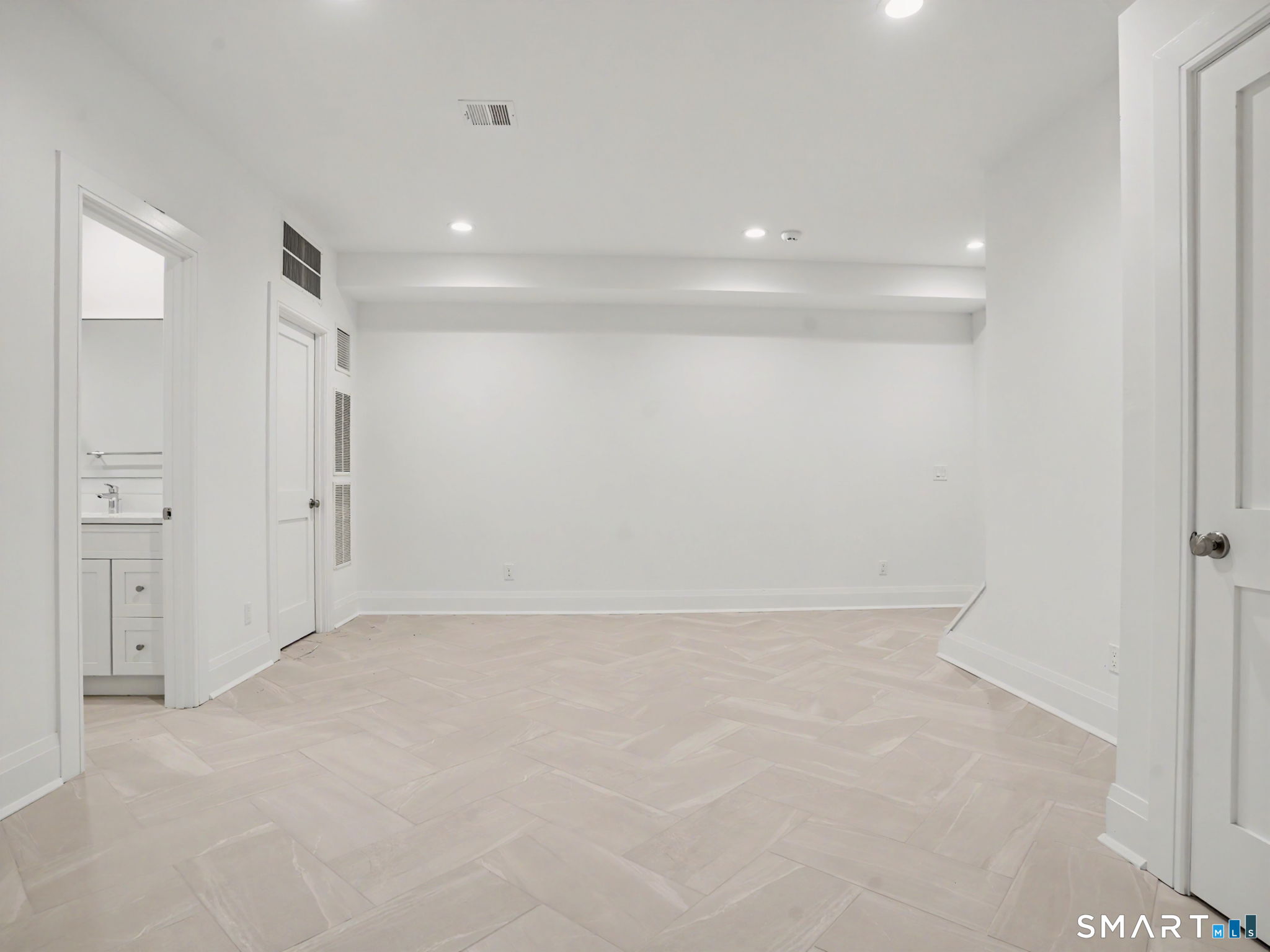 195 S Water Street