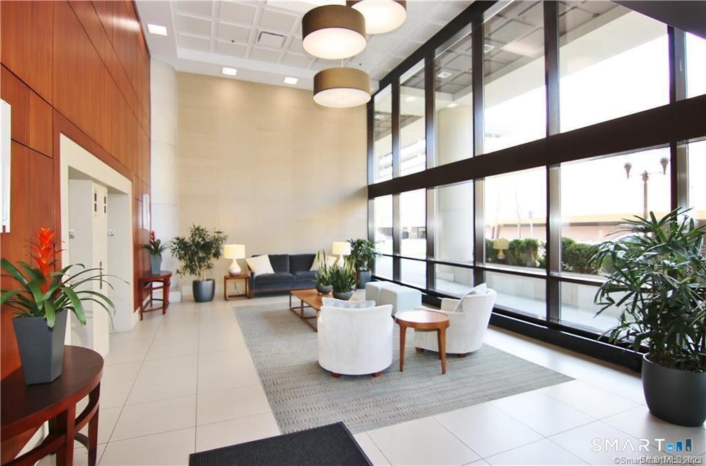 127 Greyrock Place Unit: 1507