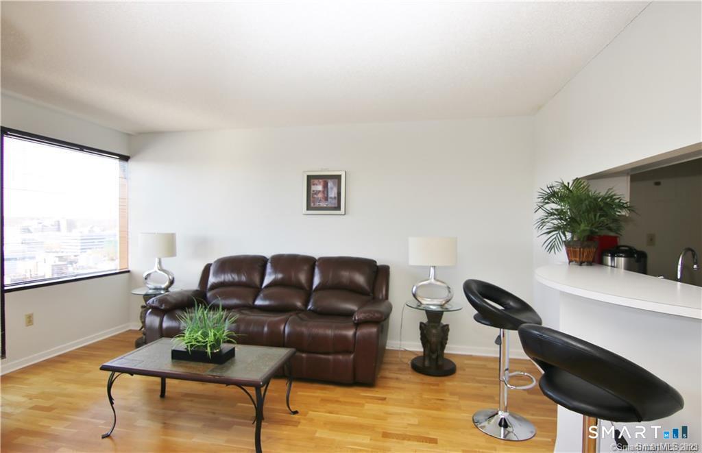 127 Greyrock Place Unit: 1507