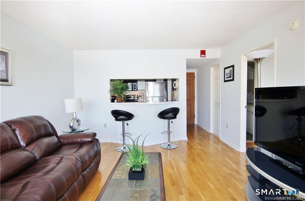 127 Greyrock Place Unit: 1507