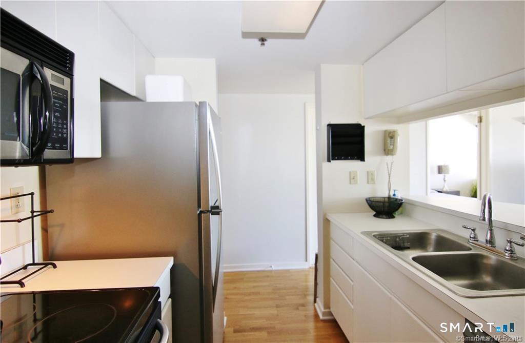 127 Greyrock Place Unit: 1507