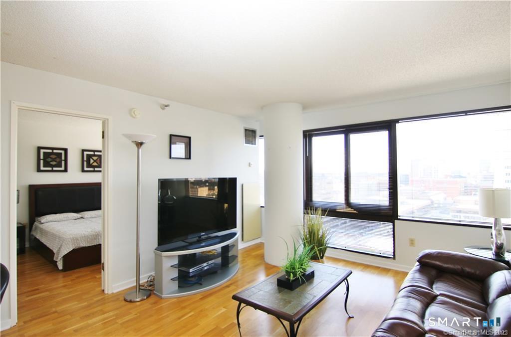127 Greyrock Place Unit: 1507