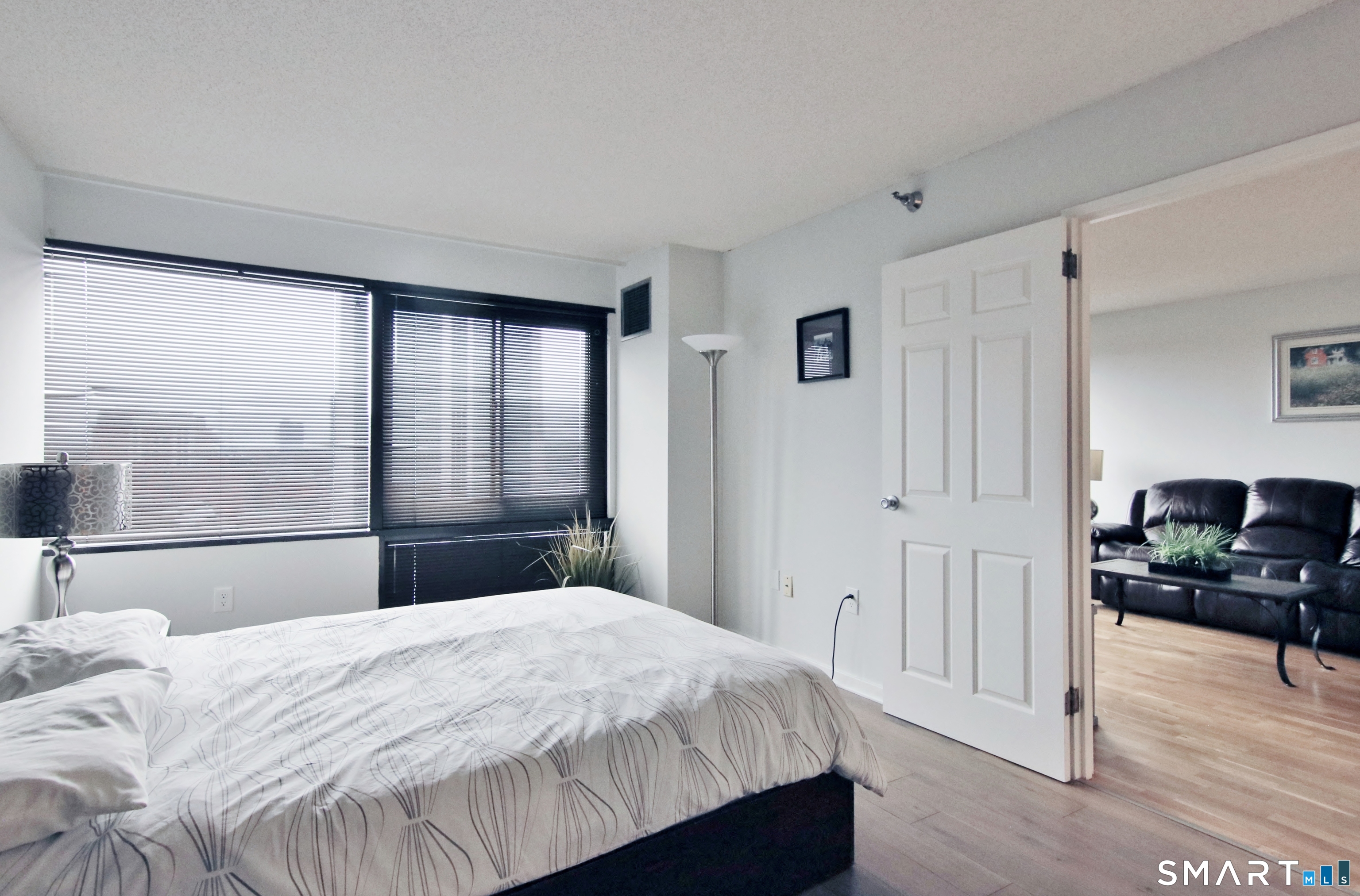 127 Greyrock Place Unit: 1507