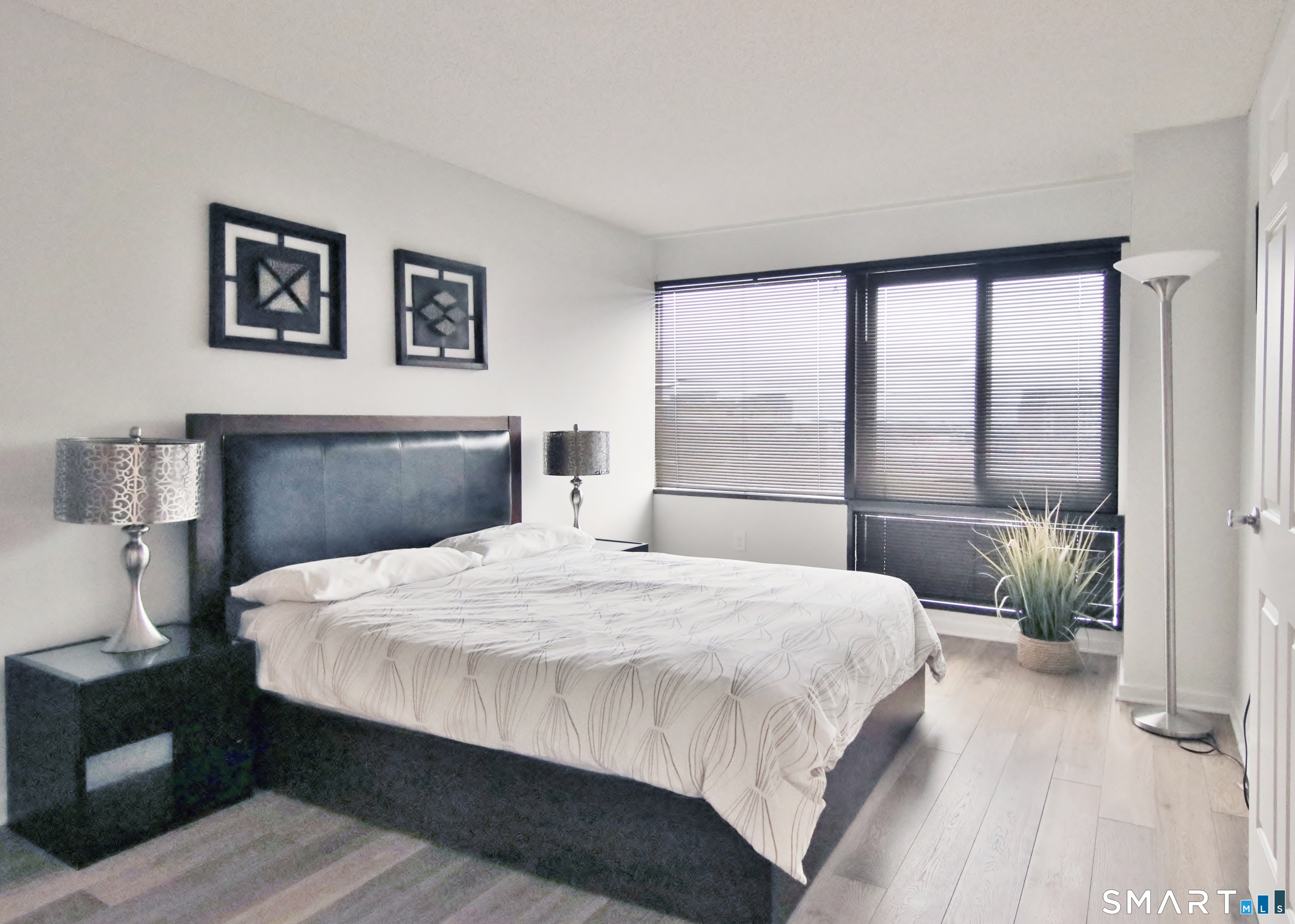 127 Greyrock Place Unit: 1507