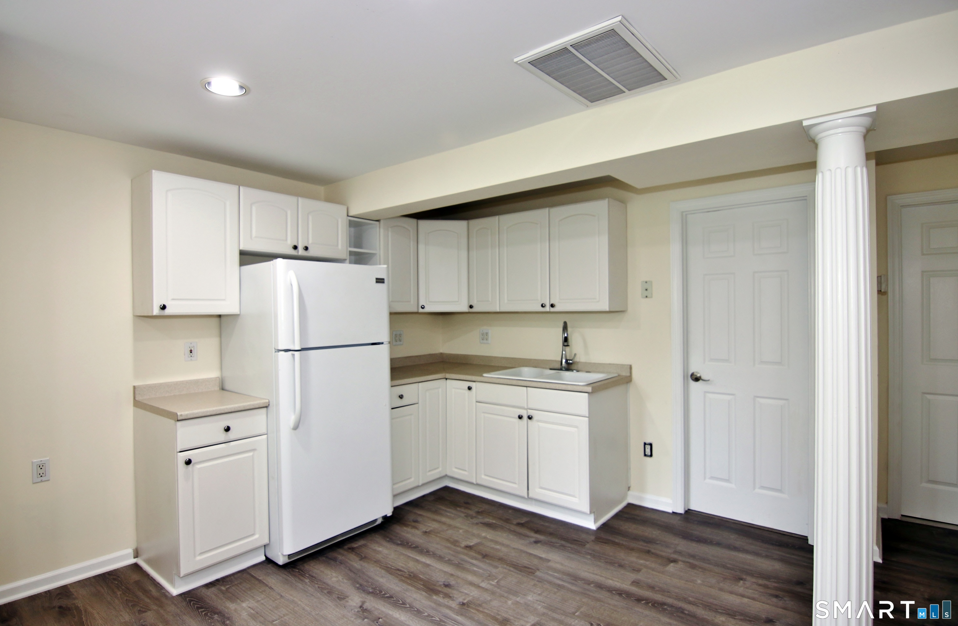 821 Long Ridge Road Unit: LL