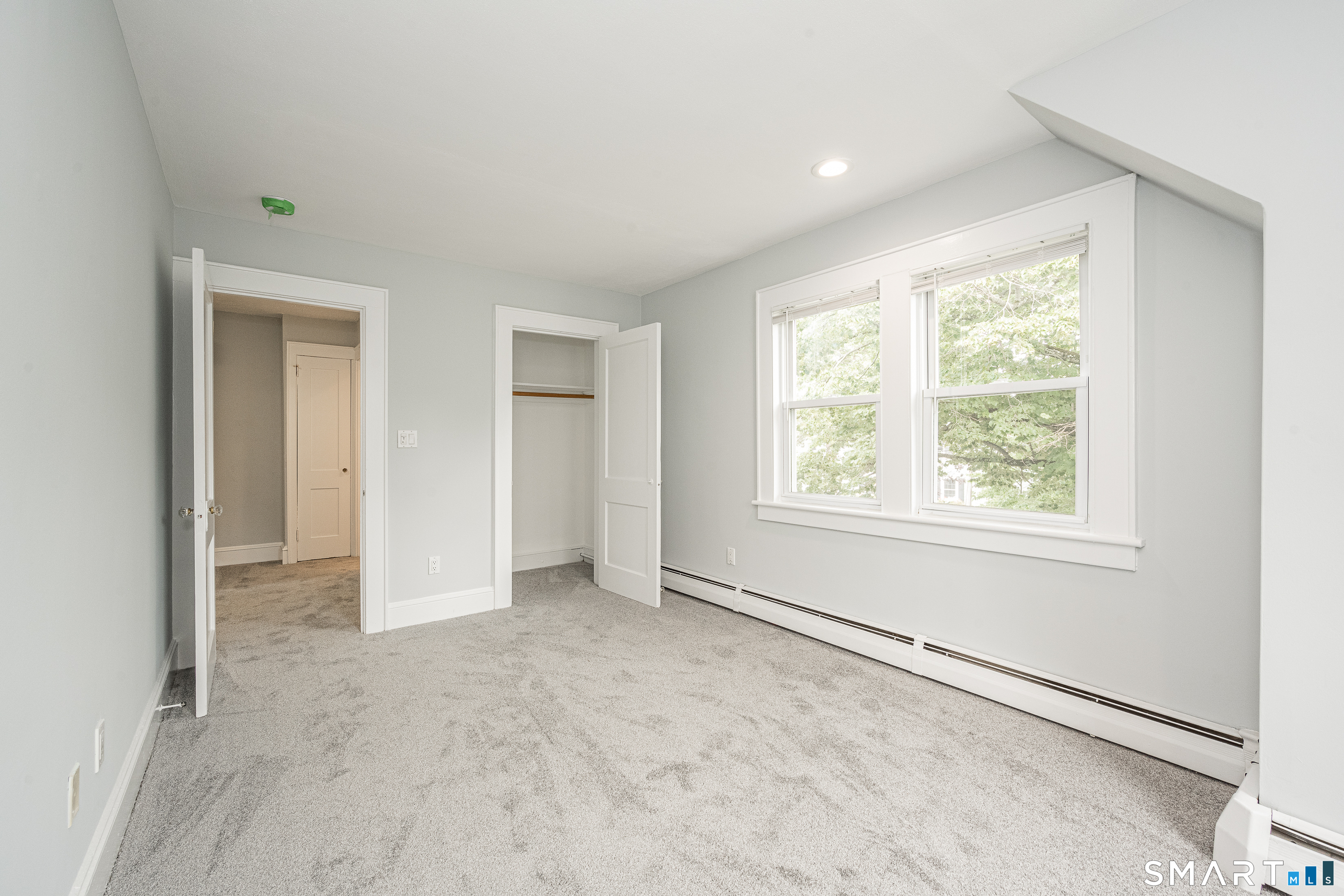 300 Hubbard Avenue