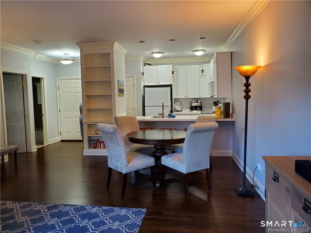 2435 Bedford Street Unit: 21A