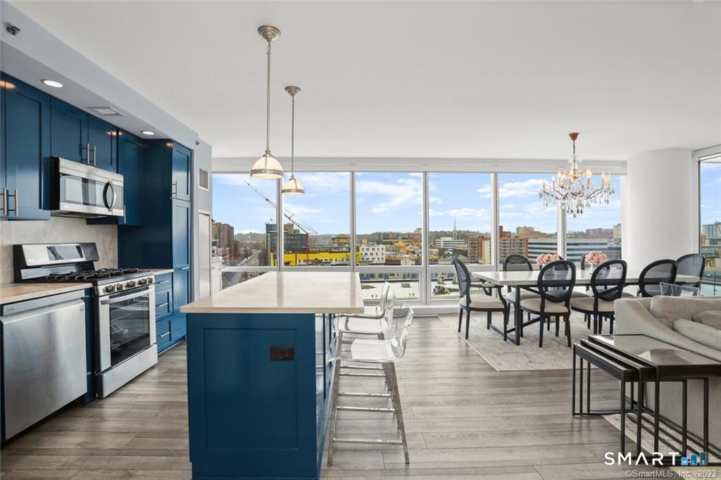1 Broad Street Unit: 8E