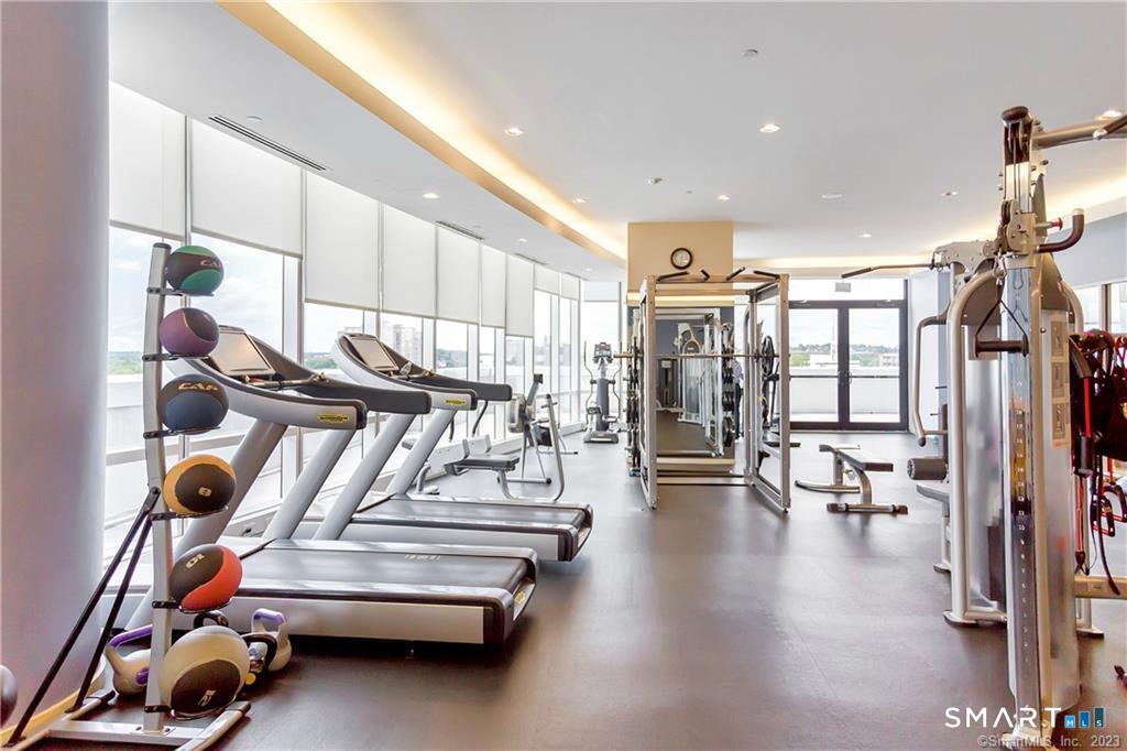 1 Broad Street Unit: 8E