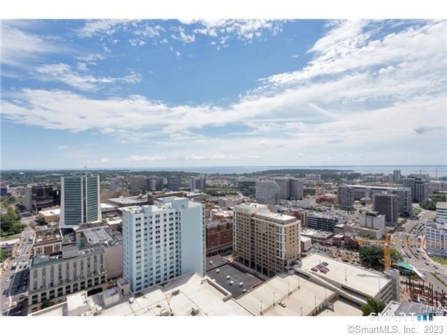 1 Broad Street Unit: 8E