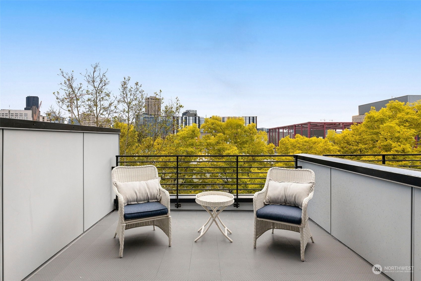 1124 A 13th Avenue