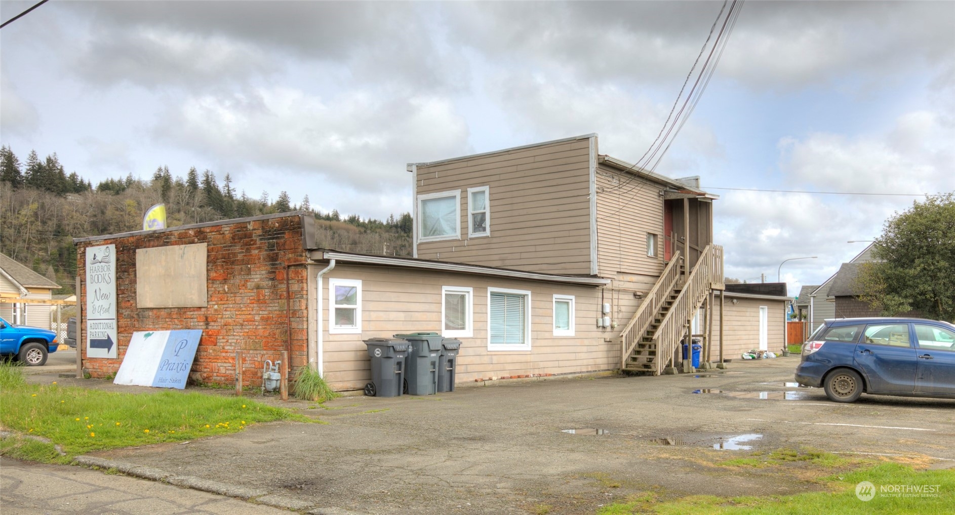 2200 Simpson