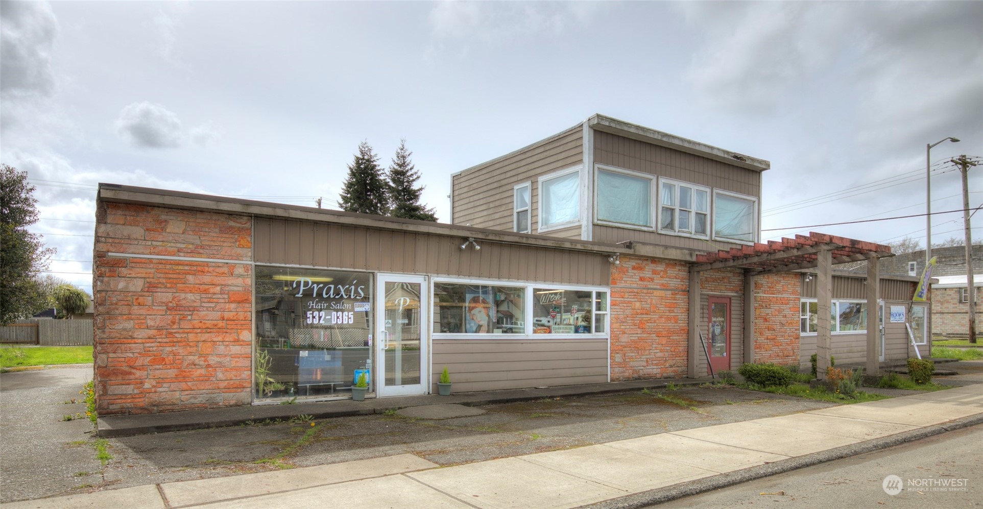 2200 Simpson