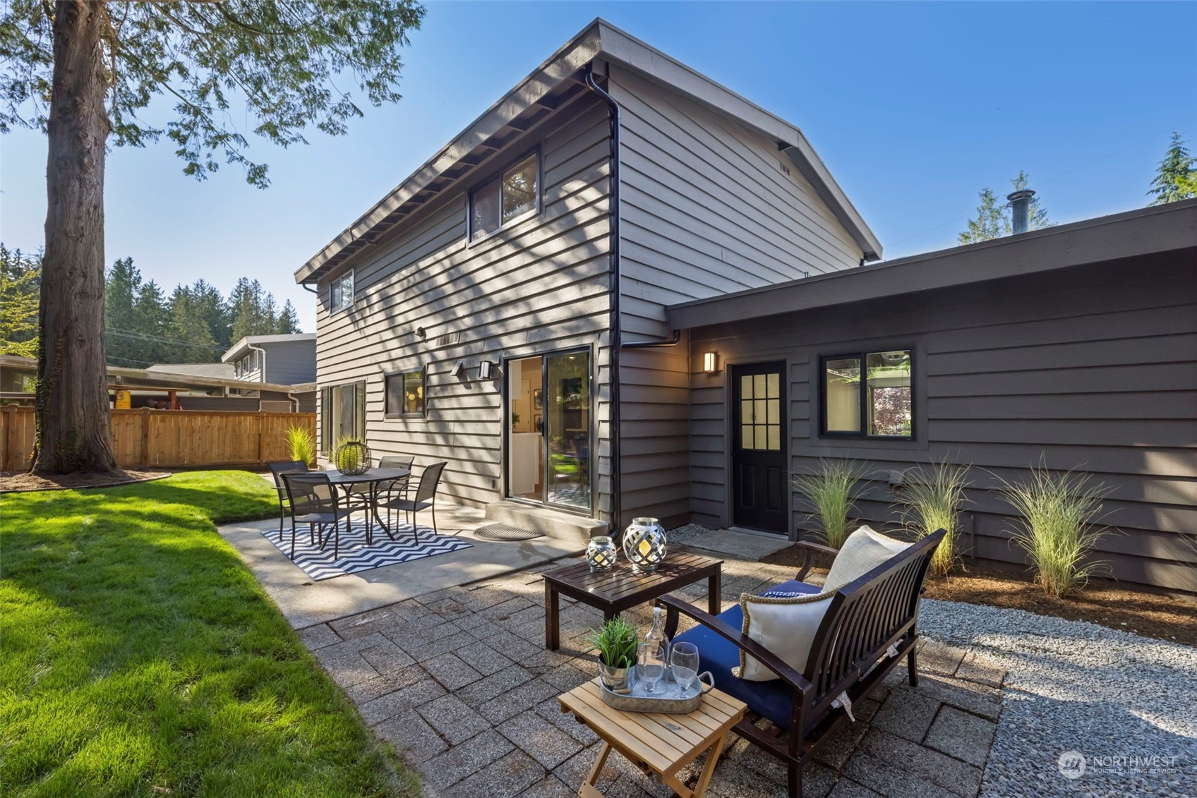 630 13th Way SW