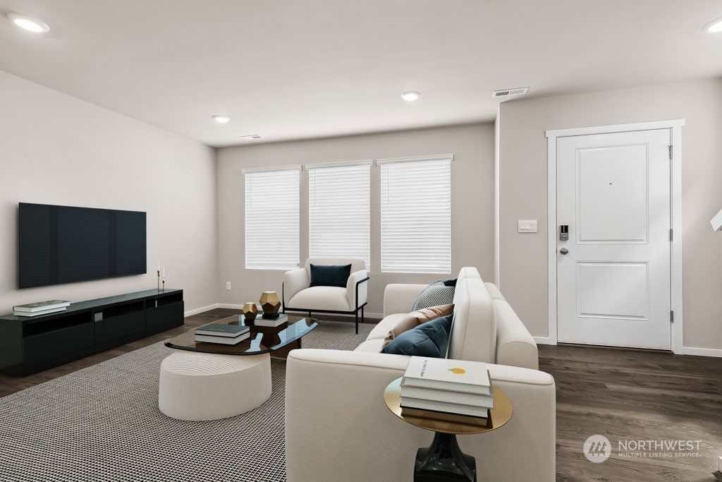 15711 Elm Street E Unit: 0016