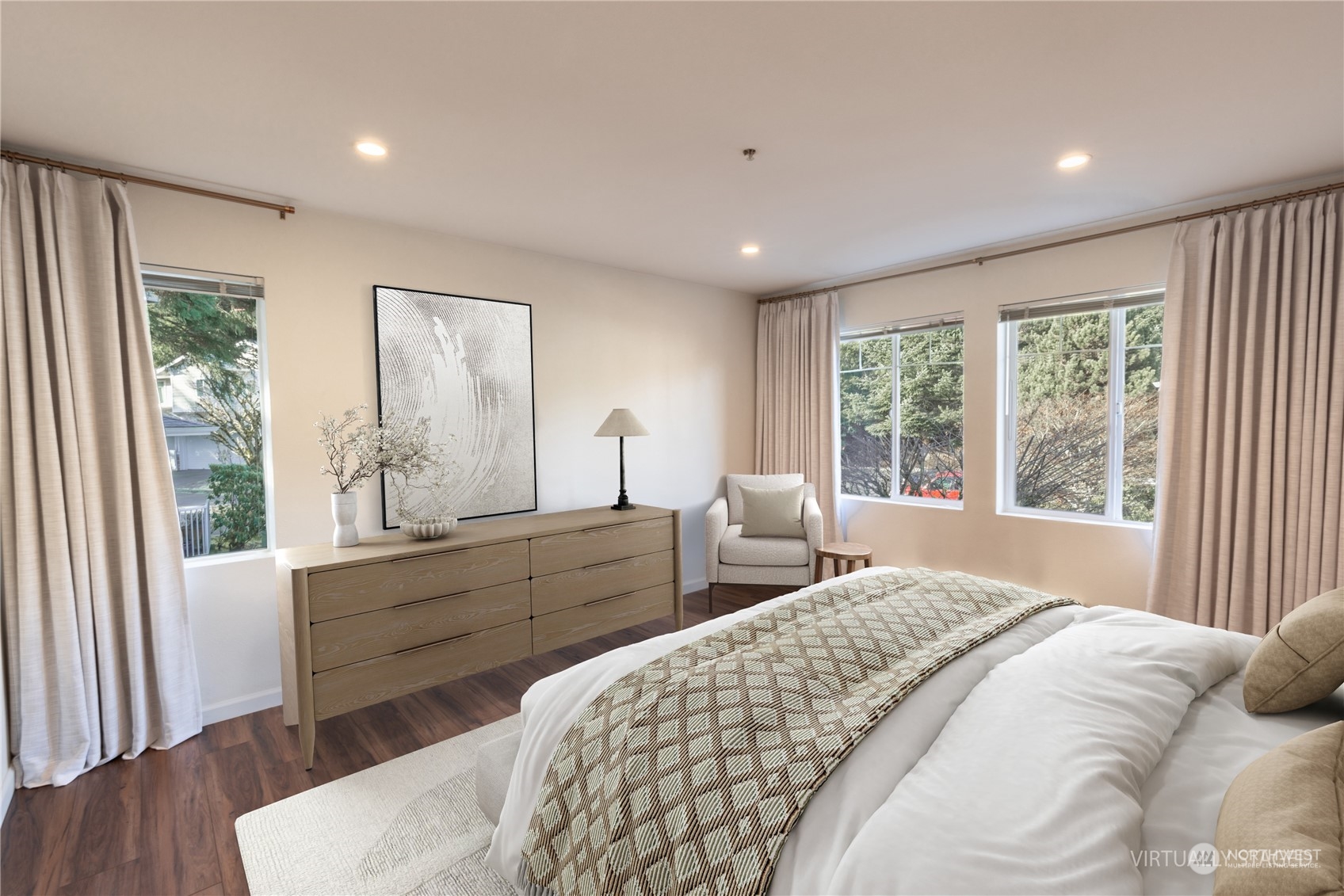 4021 s 222nd pl Unit: 203