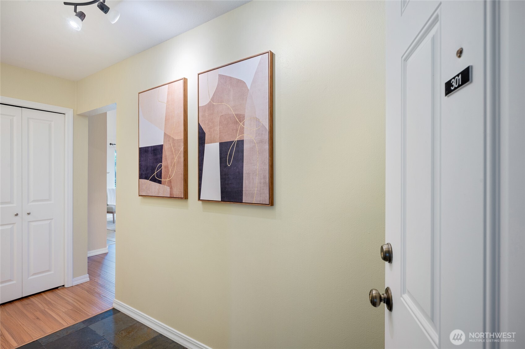 12721 NE 129th Court Unit: F301